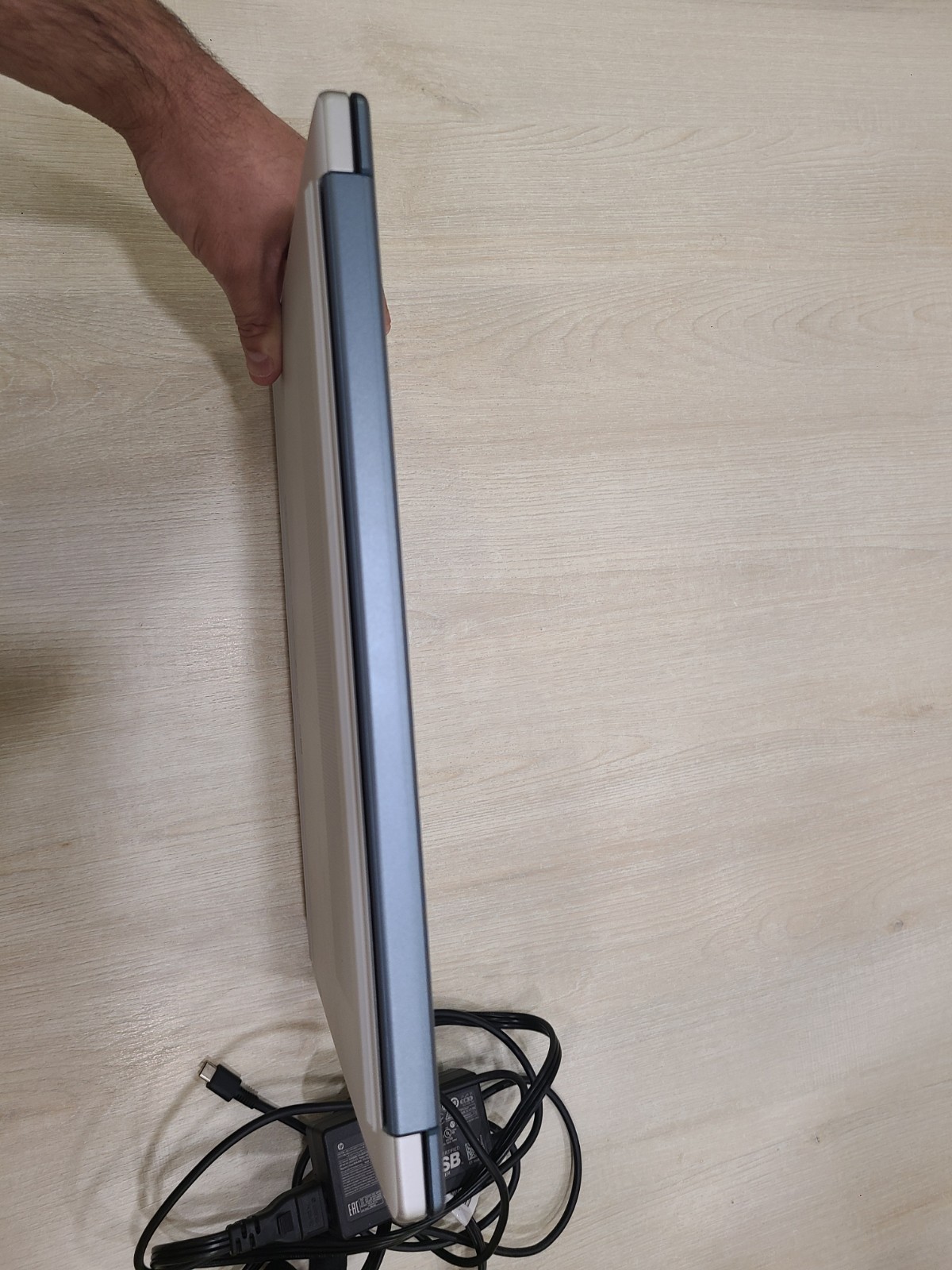 HP Laptop 15-FD0883NR 15.6″ I3-N305, 8GB RAM, 256GB SSD. Exc. Cond. SEE DESC!