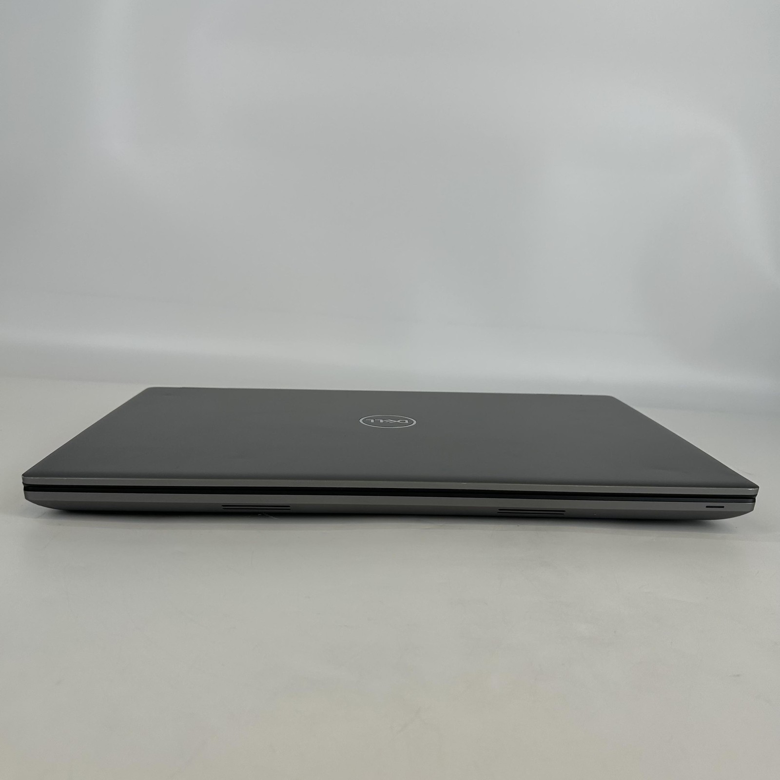 Dell Precision 7770 17.3 FHD 2.3 GHz i9-12950HX 32GB 512GB SSD NVIDIA RTX A5500