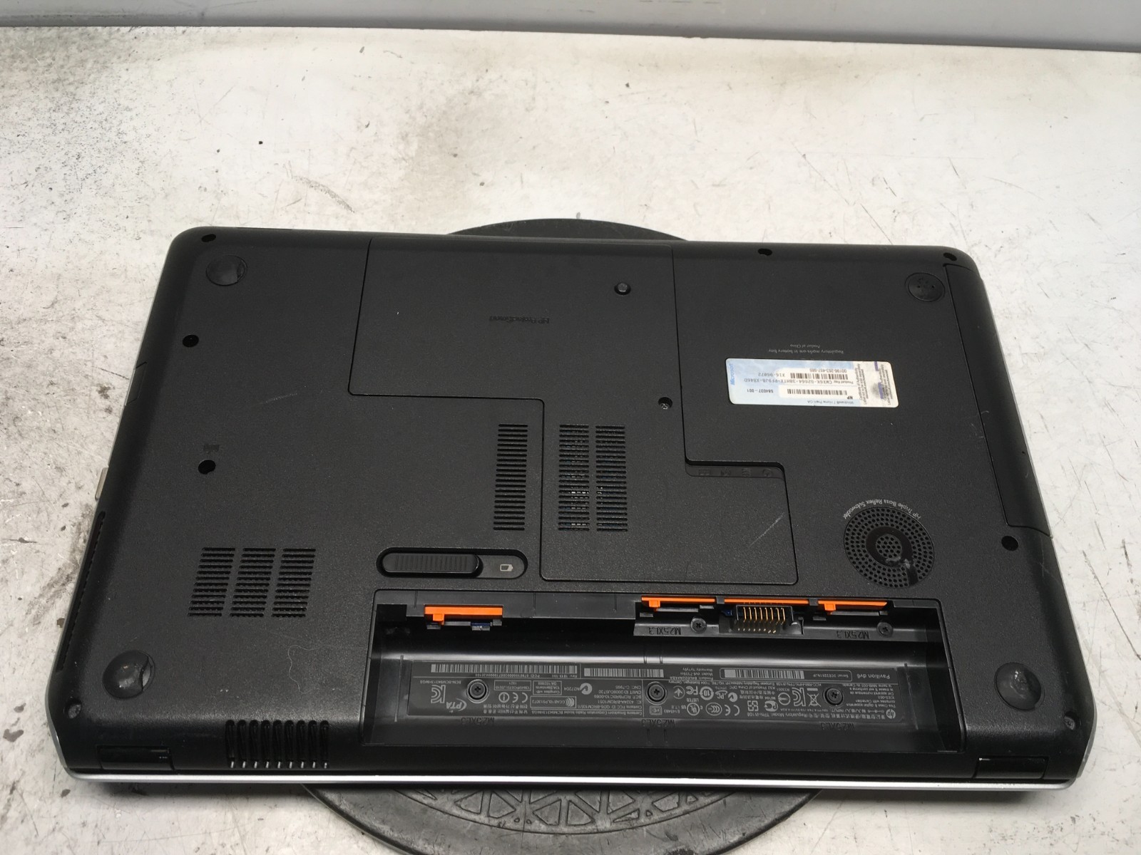 HP Pavilion DV6-7135NR Intel i7-3610QM 2.3GHz 6 GB NO HDD