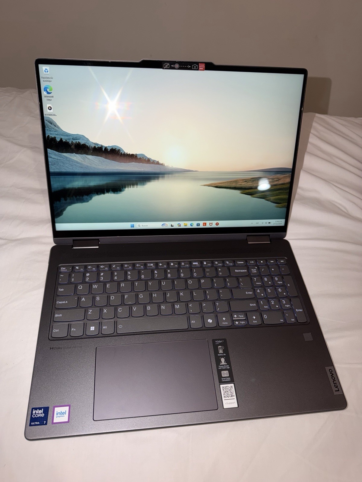 Lenovo yoga Intel Core Ultra 7 Windows 11 Touchscreen Gray USB-C HDMI Wi-Fi