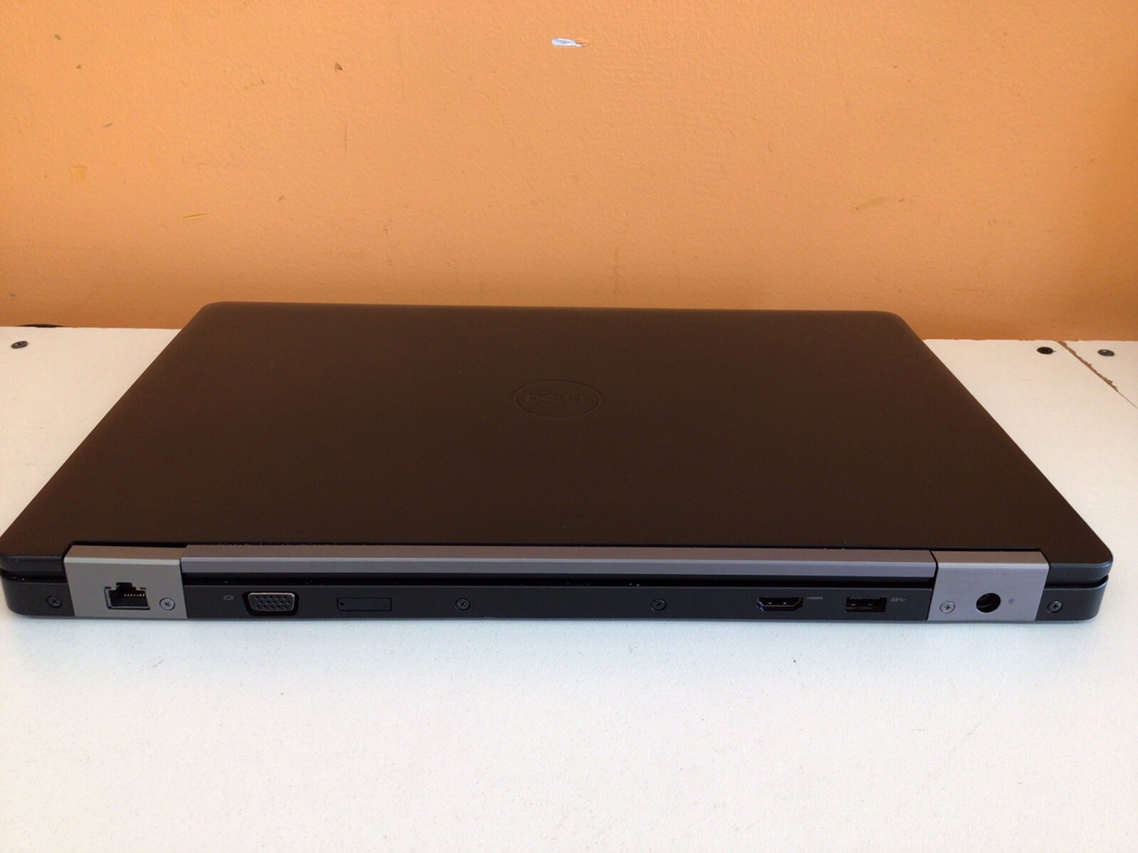 Dell Latitude E5570 I5-6300U 2.4GHz 8GB DDR4 Ram 256GB M.2 Sata SSD Win 10 Pro