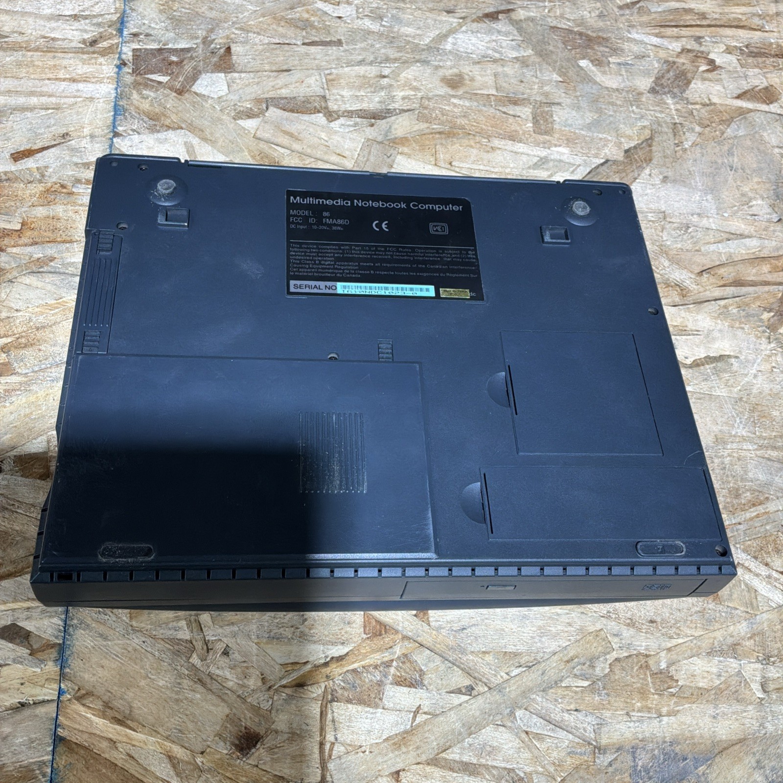 Rare Sager Clevo Model 86 Notebook Computer Vintage Laptop Untested No HD C318