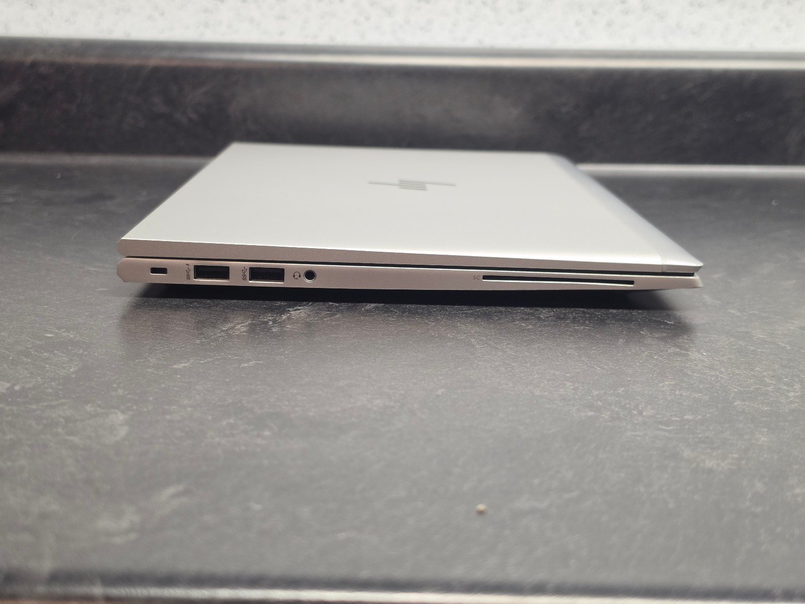 HP EliteBook 840 G7 14″ Windows 11 Laptop – i5-10210U, 16GB RAM, New 256GB SSD