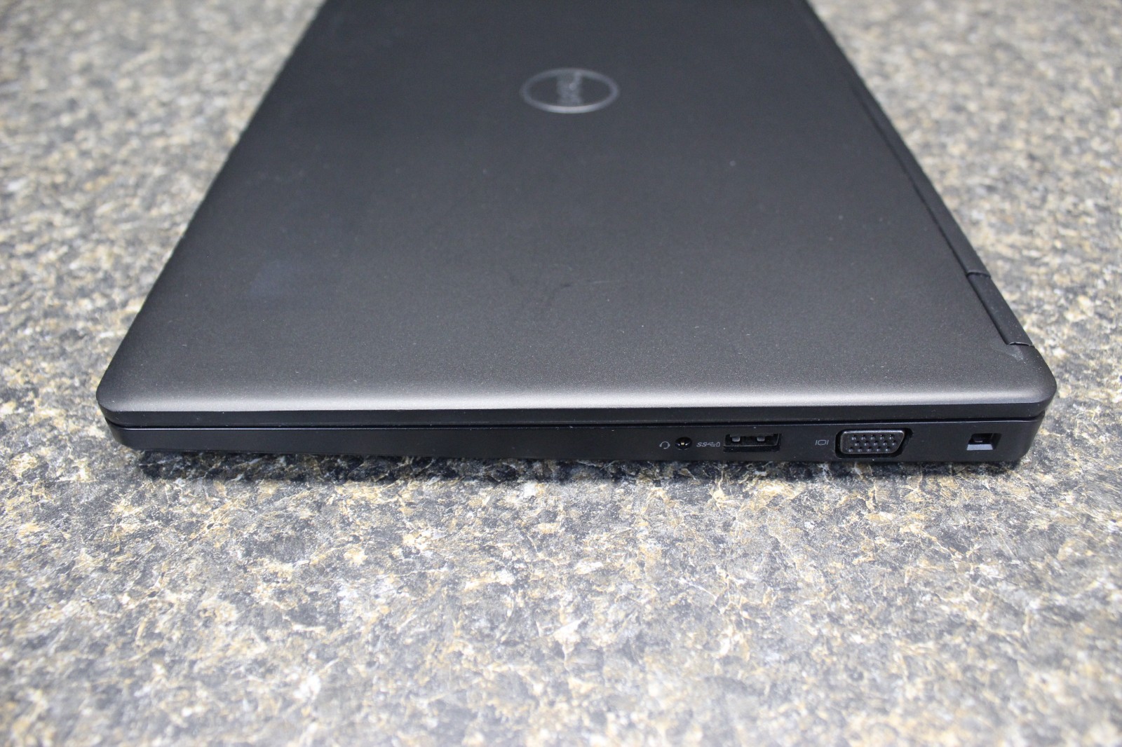 Dell Latitude 5490 I7-8650U 256GB M.2 SSD 16GB DDR4 Win 11Pro