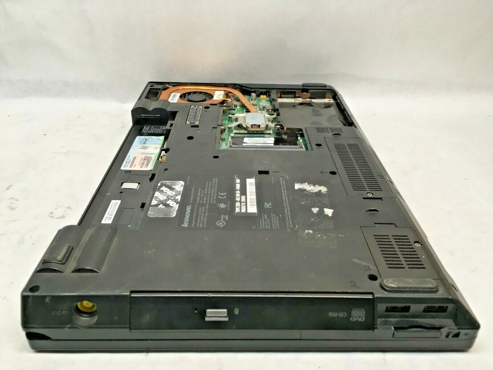 Lenovo Thinkpad L512 Laptop For Parts Boots to BIOS Broken LCD Screen NO HDD JR