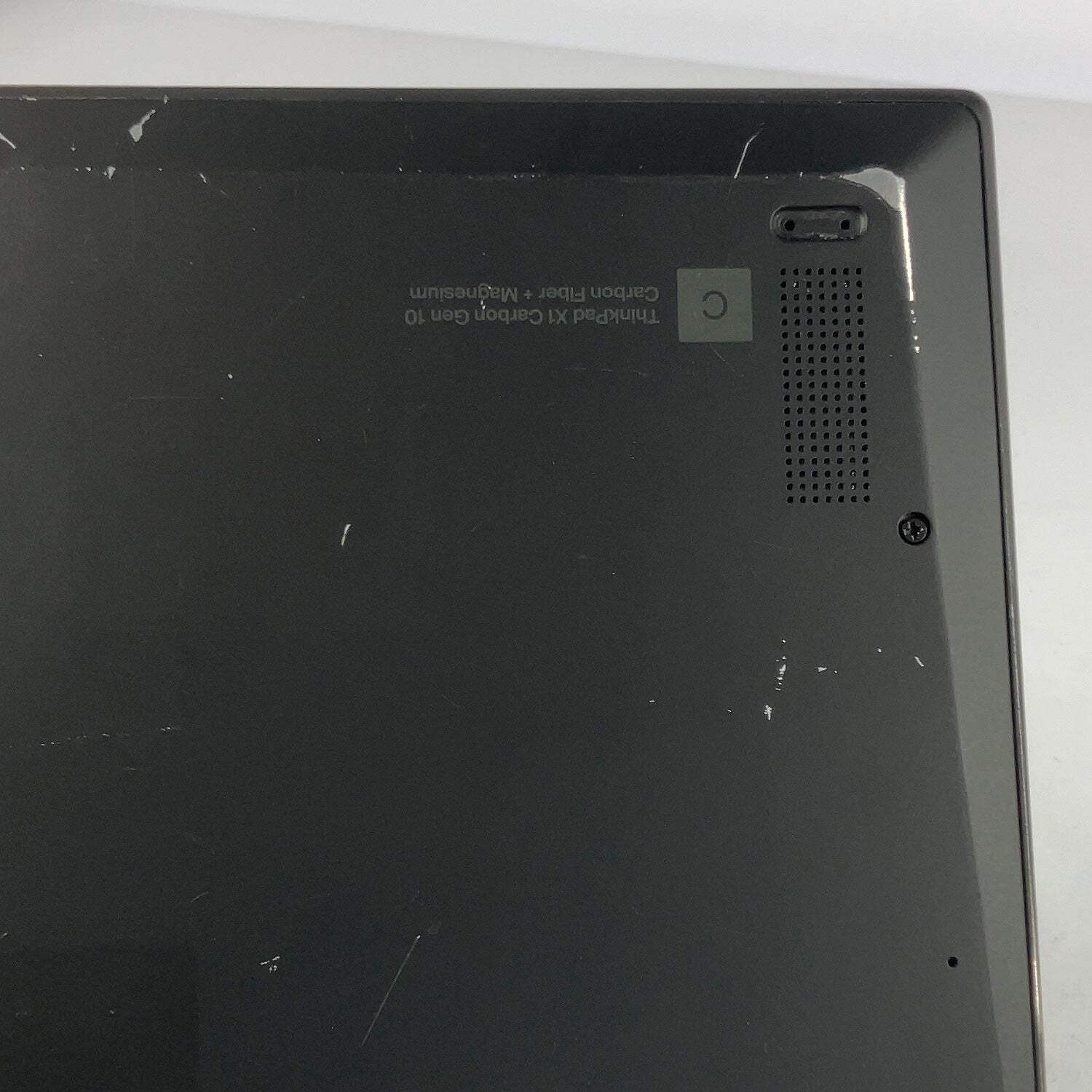 Lenovo ThinkPad X1 Carbon Gen 10 21CB i7-1270P 2.1GHz 16GB RAM 256GB SSD