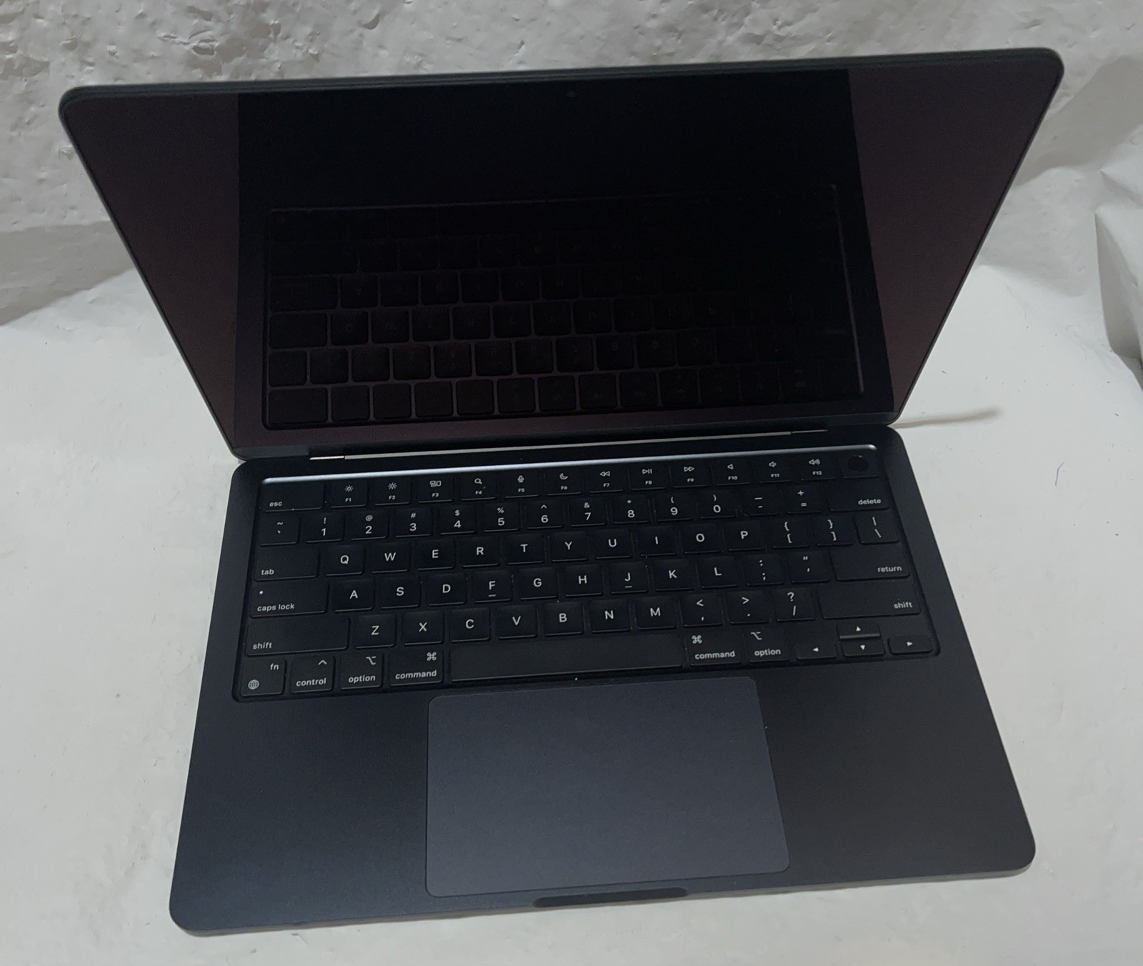 Apple A2681 MacBook Air Mid 2022 M2 8 Core@3.49GHz, 8GB DDR5, 500GB M2, Tahoe