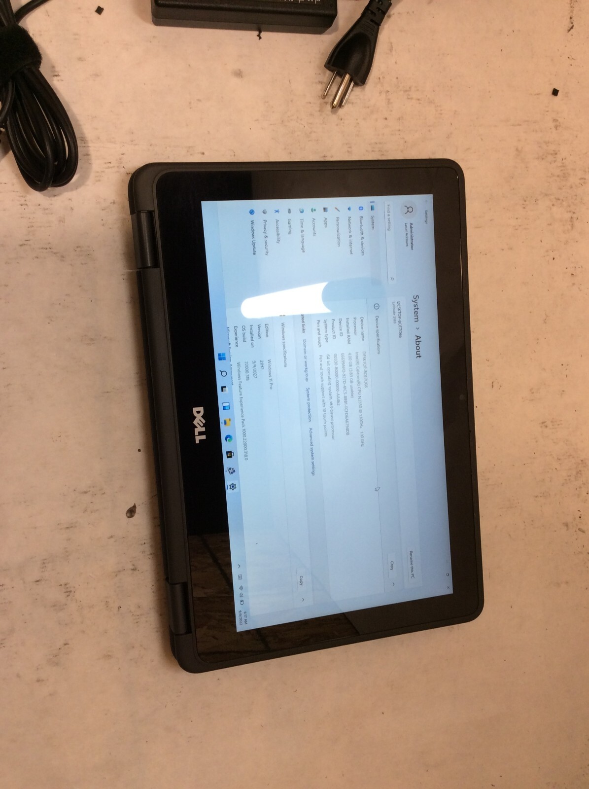 Dell Latitude 3189 11.6″ 2-in-1 Touch Laptop Celeron 8GB 128GB SSD Windows 11 !!