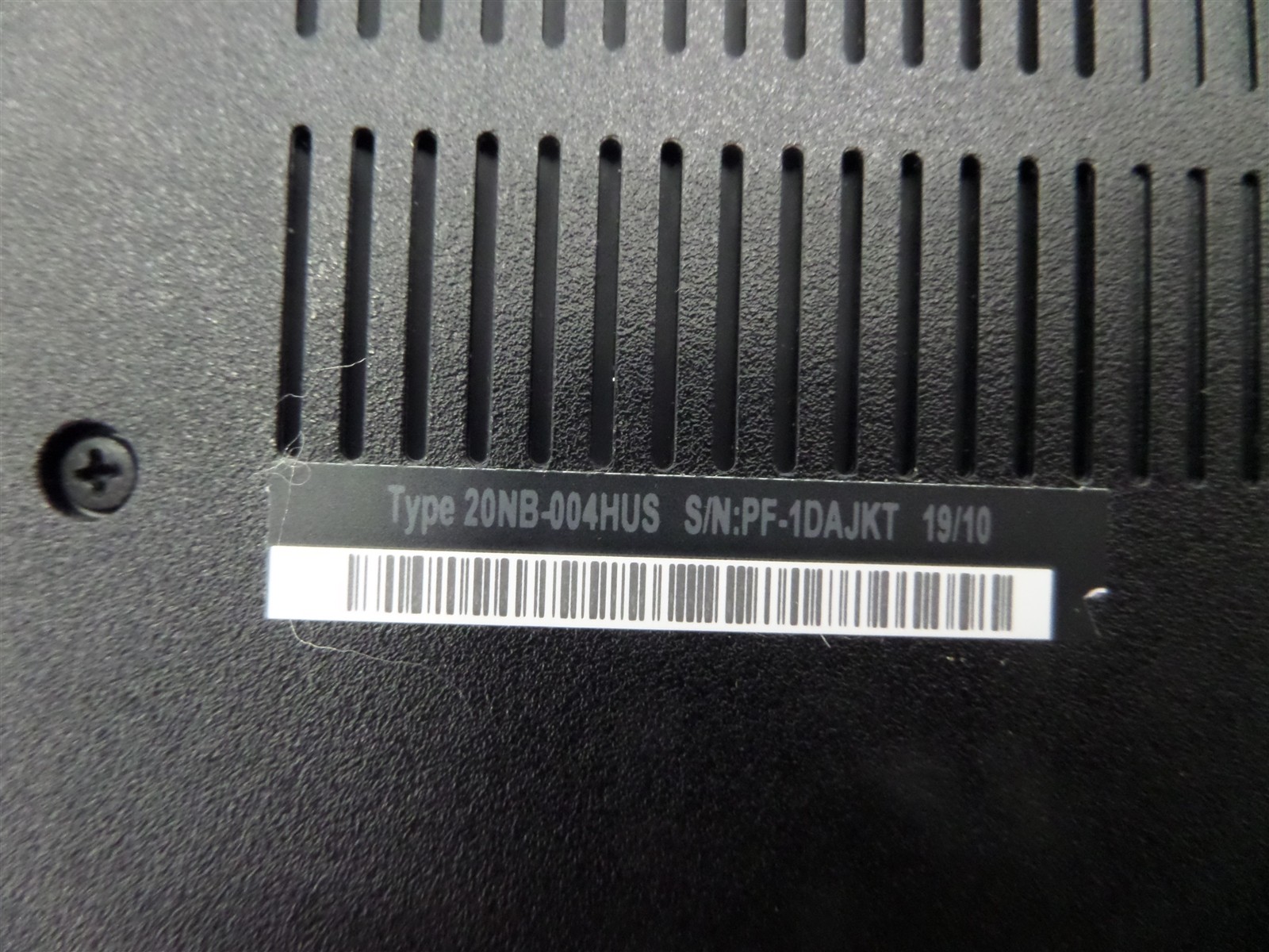 Lenovo ThinkPad E590 15.6″ w/ i7-8565U 1.8GHz CPU 4GB RAM – No HDD/Battery