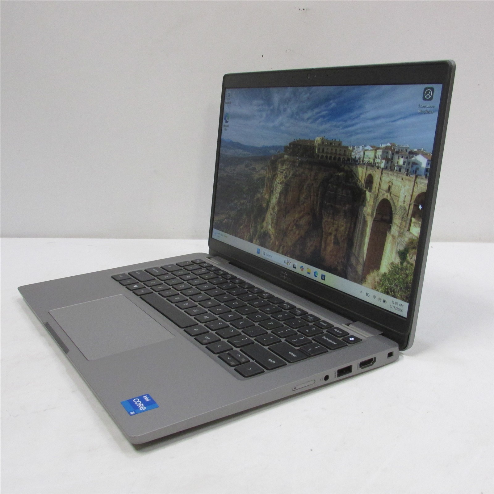Dell Latitude 5320 i5-1135G7 2.4GHz 16GB RAM 256GB NVME 13.3″ Windows 11 Pro