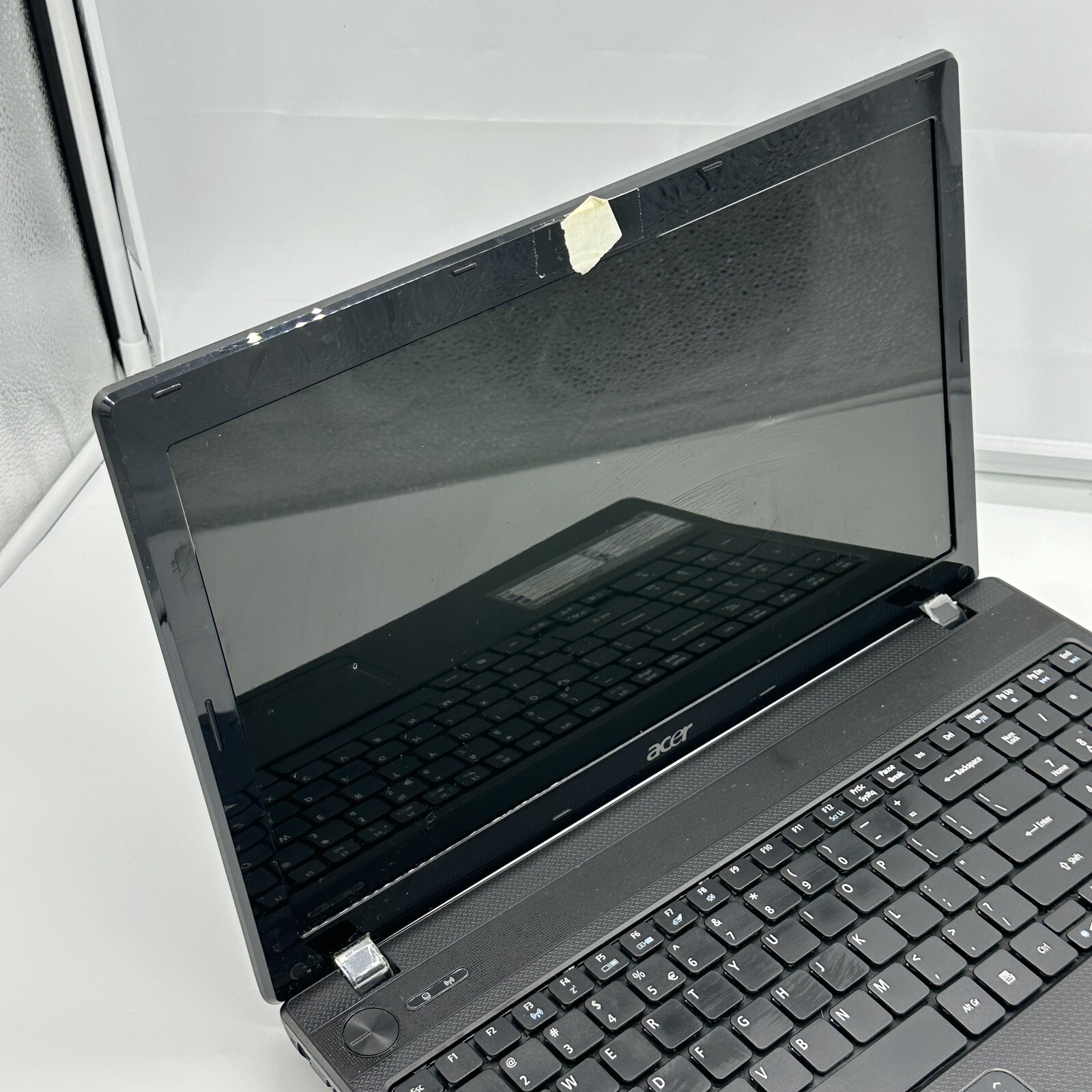 Acer Aspire 5253 Laptop Notebook AMD Computer PC E-350 – Parts Only