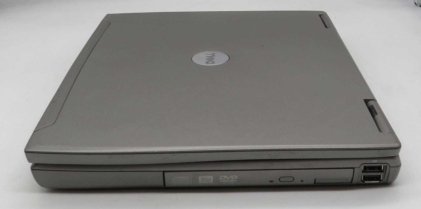 Dell Latitude D610 Pentium-M @ 1.6 GHz 2GB DDR2 No SSD No OS *PARTS