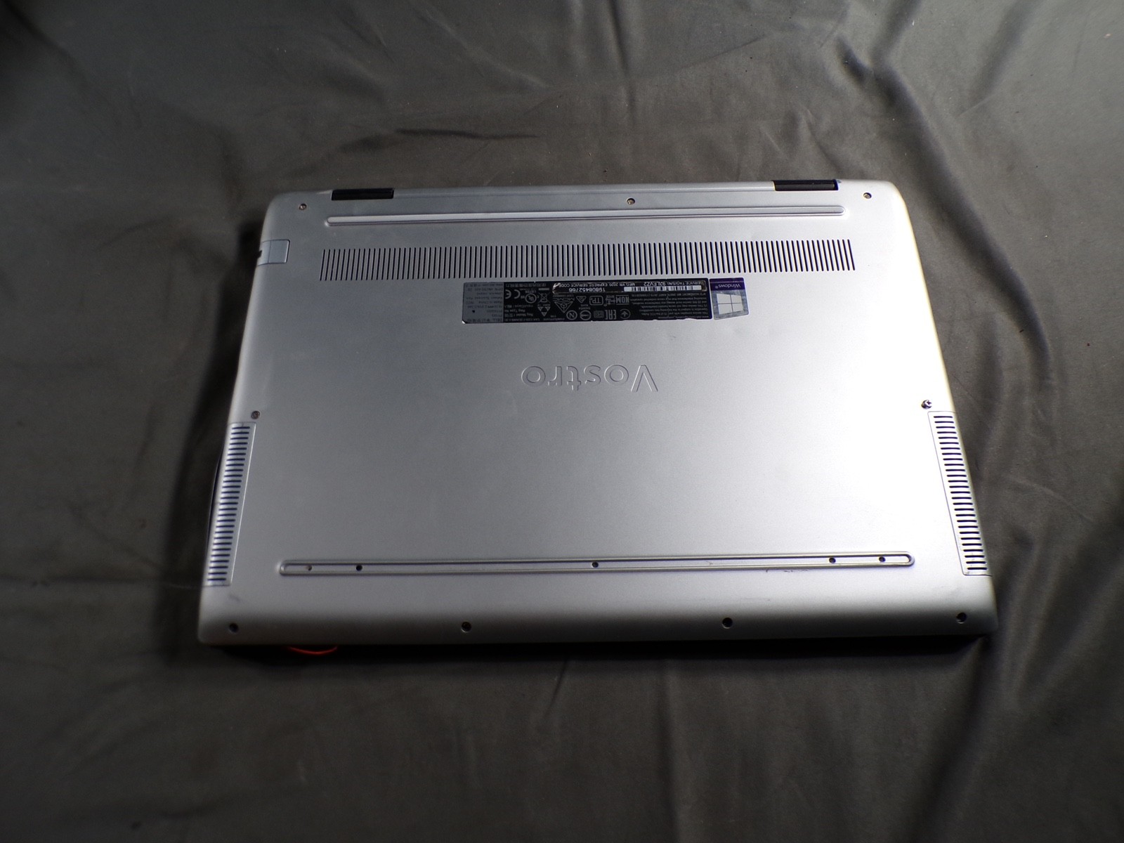 DELL VOSTRO 5490 INTEL CORE i5-10210U 16GB RAM NO