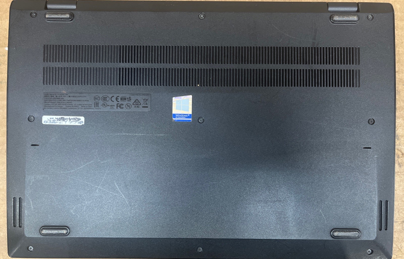 Lenovo 14w Laptop, AMD A6-9220C @ 1.80GHz, 4GB RAM, 64GB eMMC, Windows 10 Pro