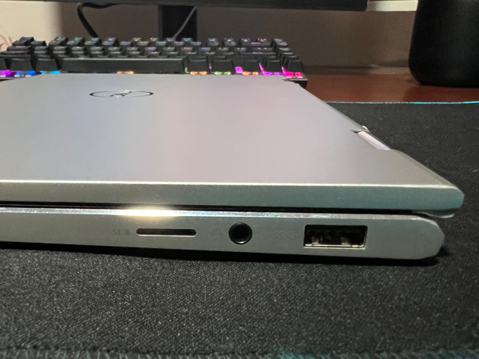 DELL inspiron 7306 2 – 1 13.3 Touchscreen 11th Gen i5-1135G7 8GB RAM 512GB SSD