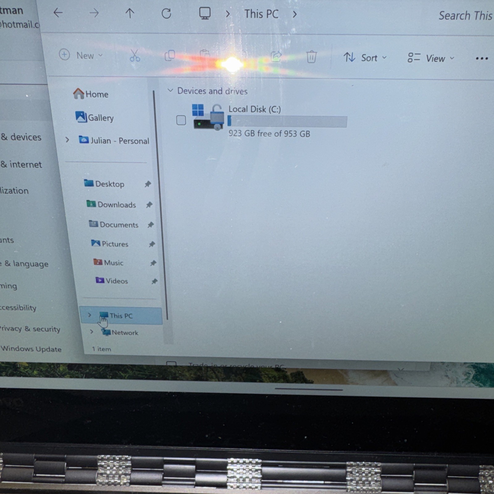 Lenovo Yoga 910-13IKB 80VF 13in Touch i7 2.50GHz 16GB Ram 1TB SSD Win 11 No Plug