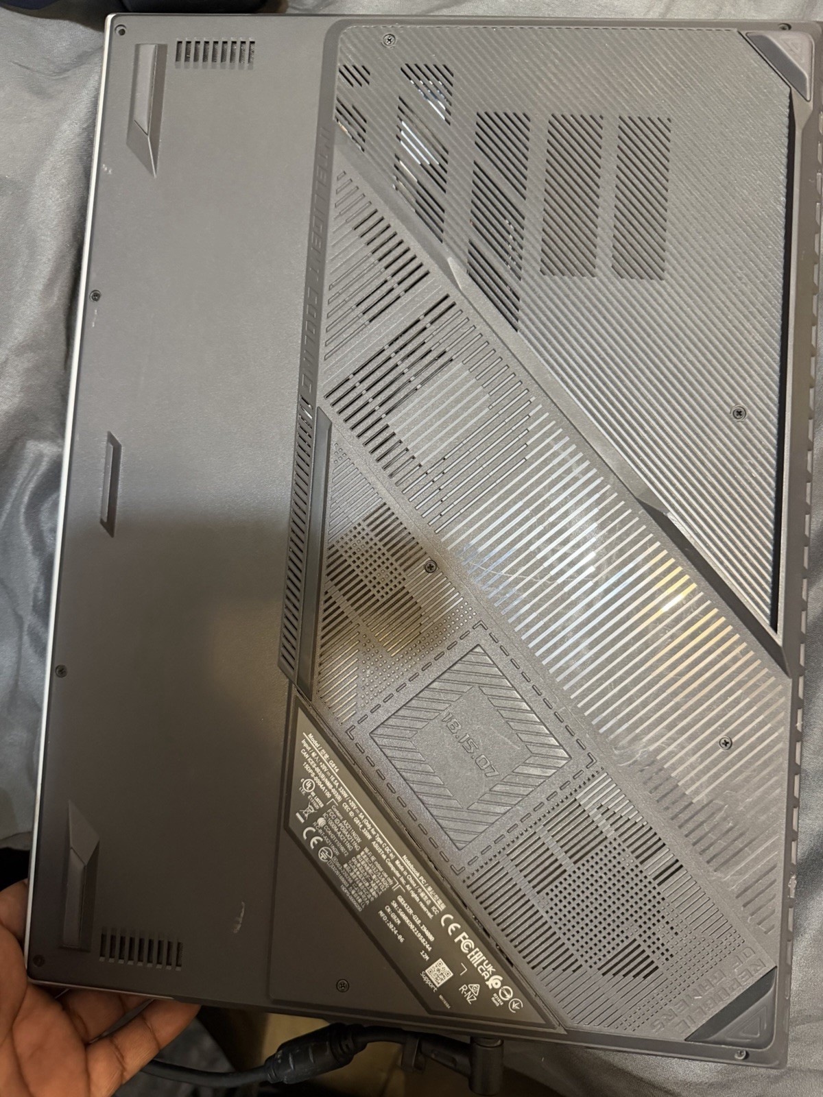 ASUS ROG Strix 15.6″ i9-11th Gen RTX 3070 32GB 1TB SSD 1080p Gray