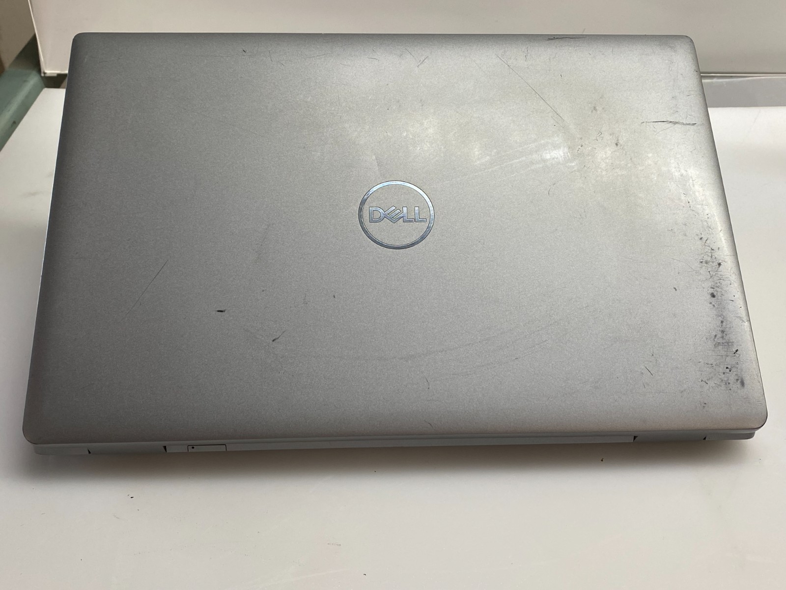 DELL LATITUDE 5520 i5-1145G7@2.60GHz 16GB RAM 256GB SSD NVMe W11P READ*