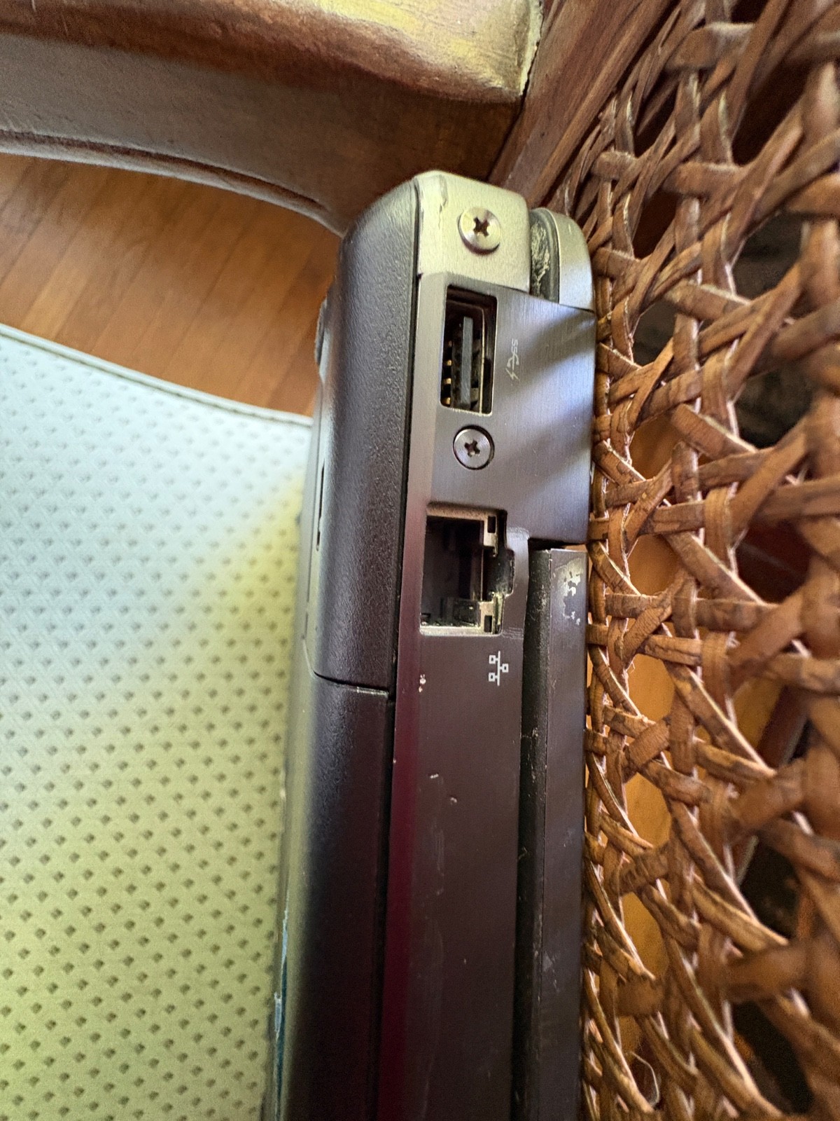 SUMMER SALE Dell Latitude Notebook PC RB-E6400 for parts