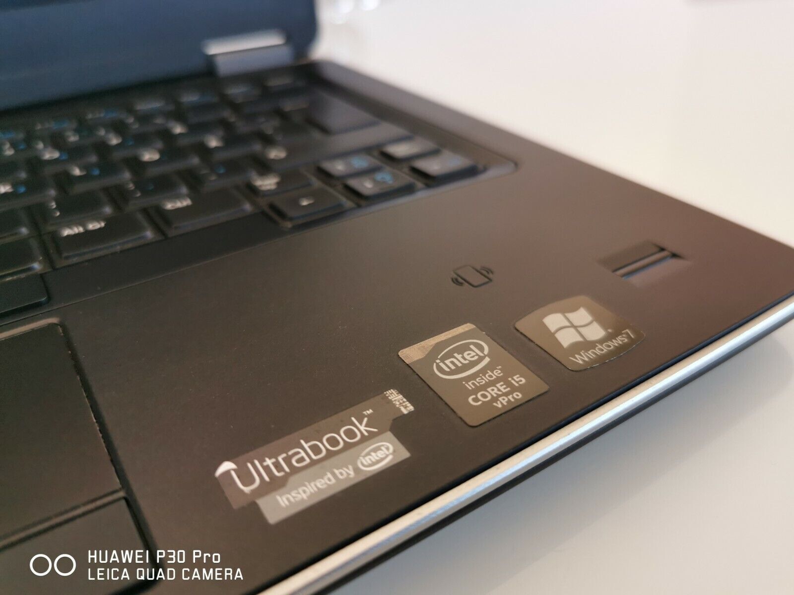 Ultrabook Dell e7440 Core i5 Max 3Ghz 4GB Webcam HD Aluminum Case Win 10