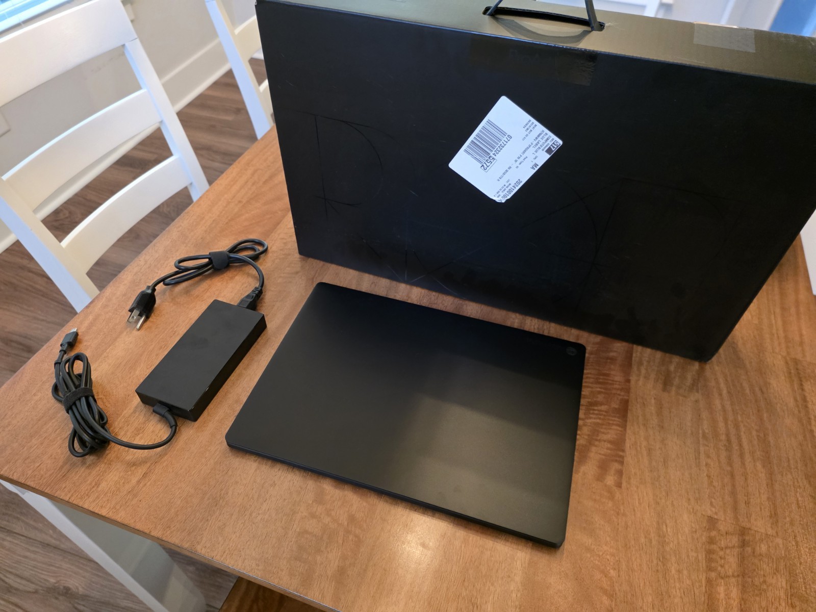 ASUS ProArt P16 4K OLED Touch (Ryzen AI 9 HX 370, 32GB/1TB SSD, RTX 4060) Black
