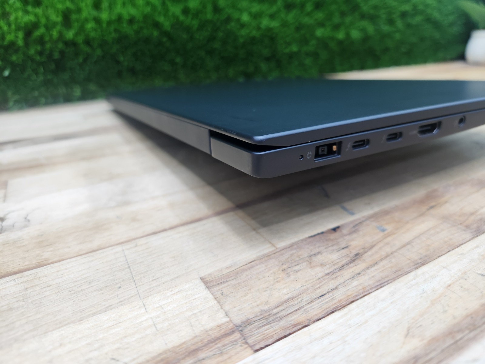 Lenovo ThinkPad P1 Gen 3 15.6″ FHD i9-10885H 32GB 1TB SSD Quadro T2000 GREAT ~