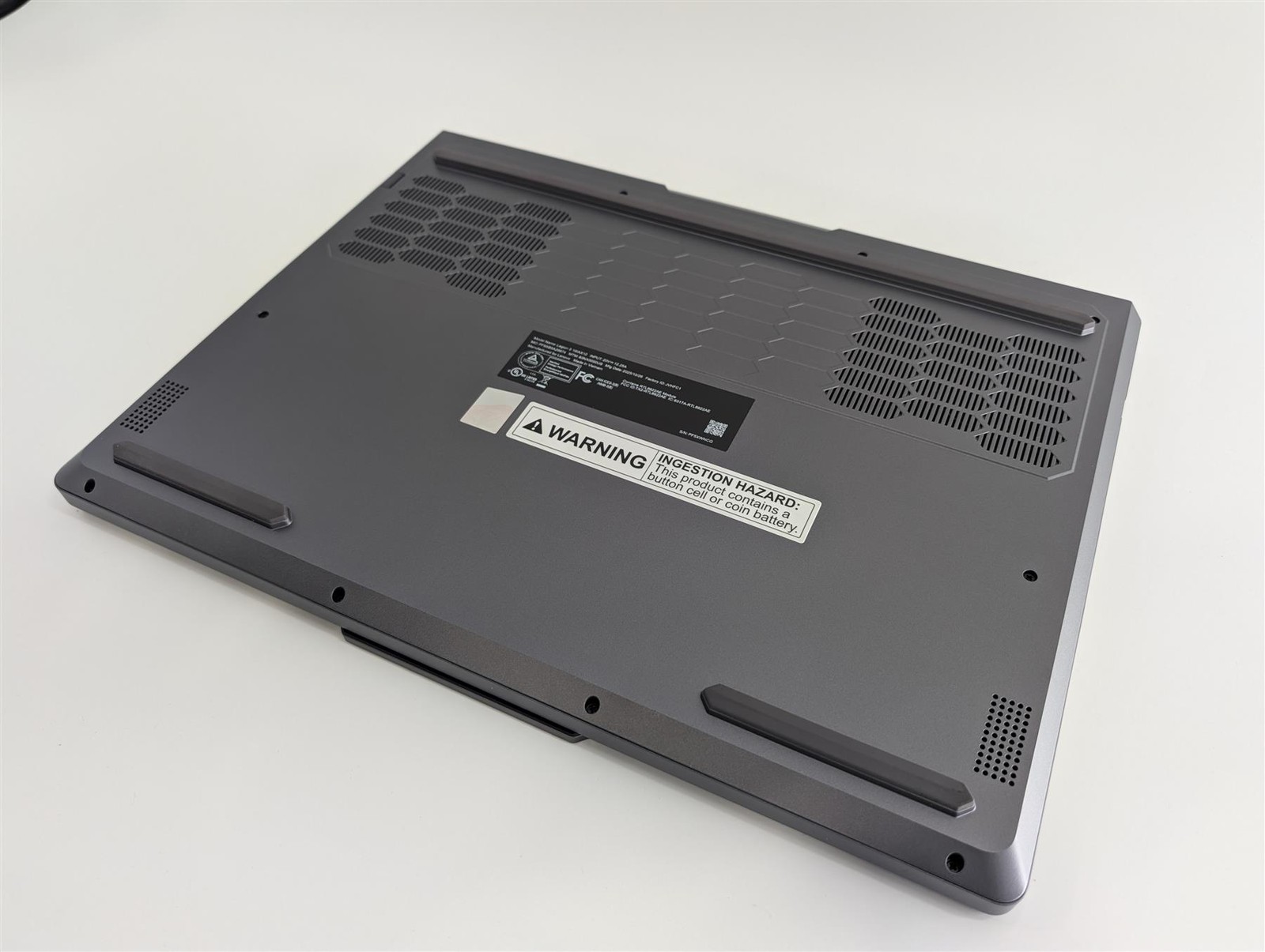 Lenovo Legion 5 16IAX10 32 GB RAM 1 TB SSD Used Excellent