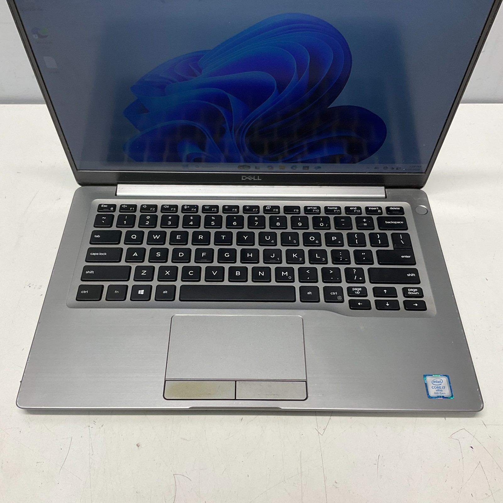 Dell Latitude 7400 14″ Core i7-8665U 1.9GHz 8GB RAM 256GB SSD Windows 11 Pro