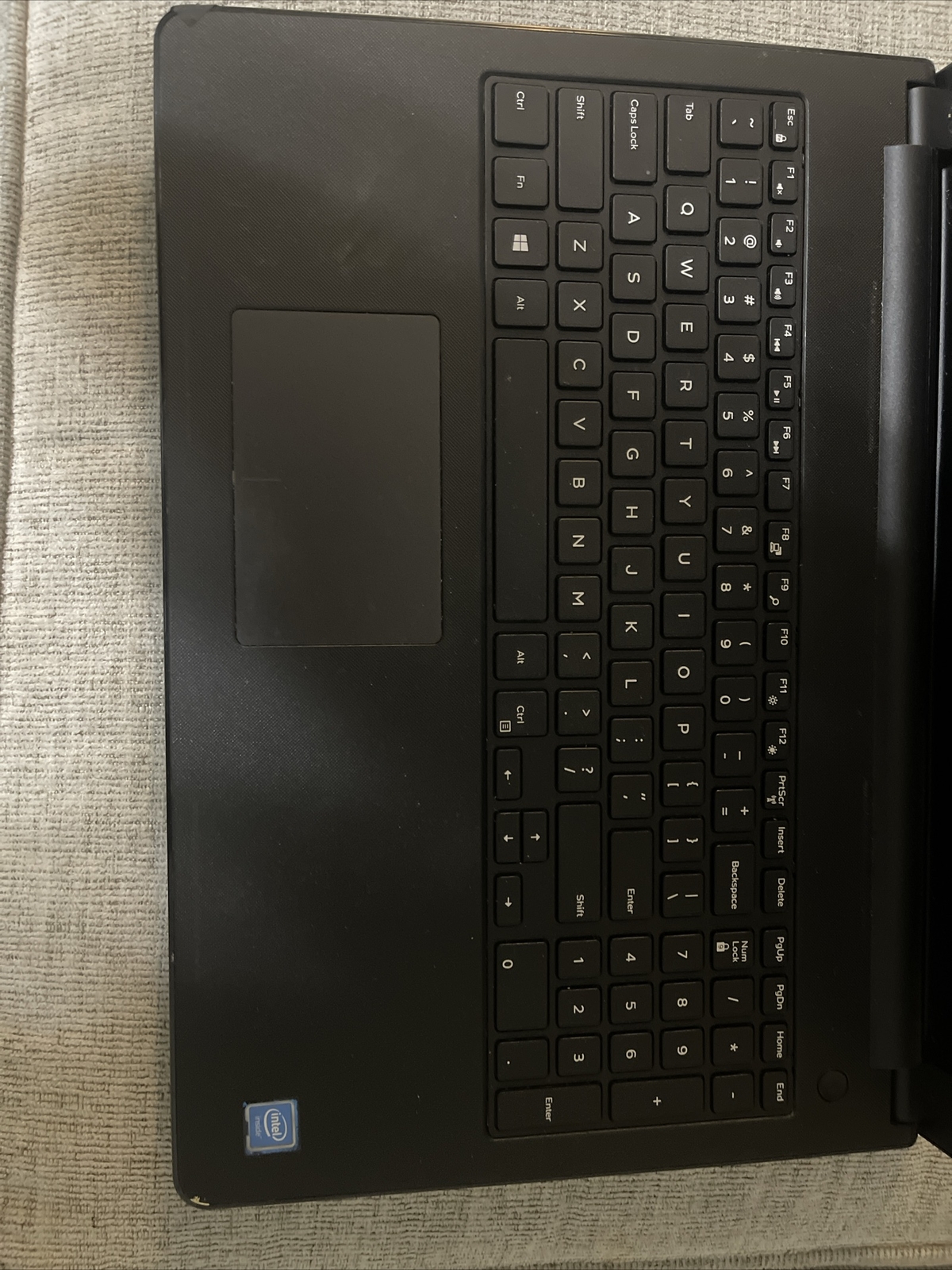Dell Inspiron 15-3552 15.6″ / Intel Pentium N3700 @ 1.60GHz / (MISSING PARTS) MR