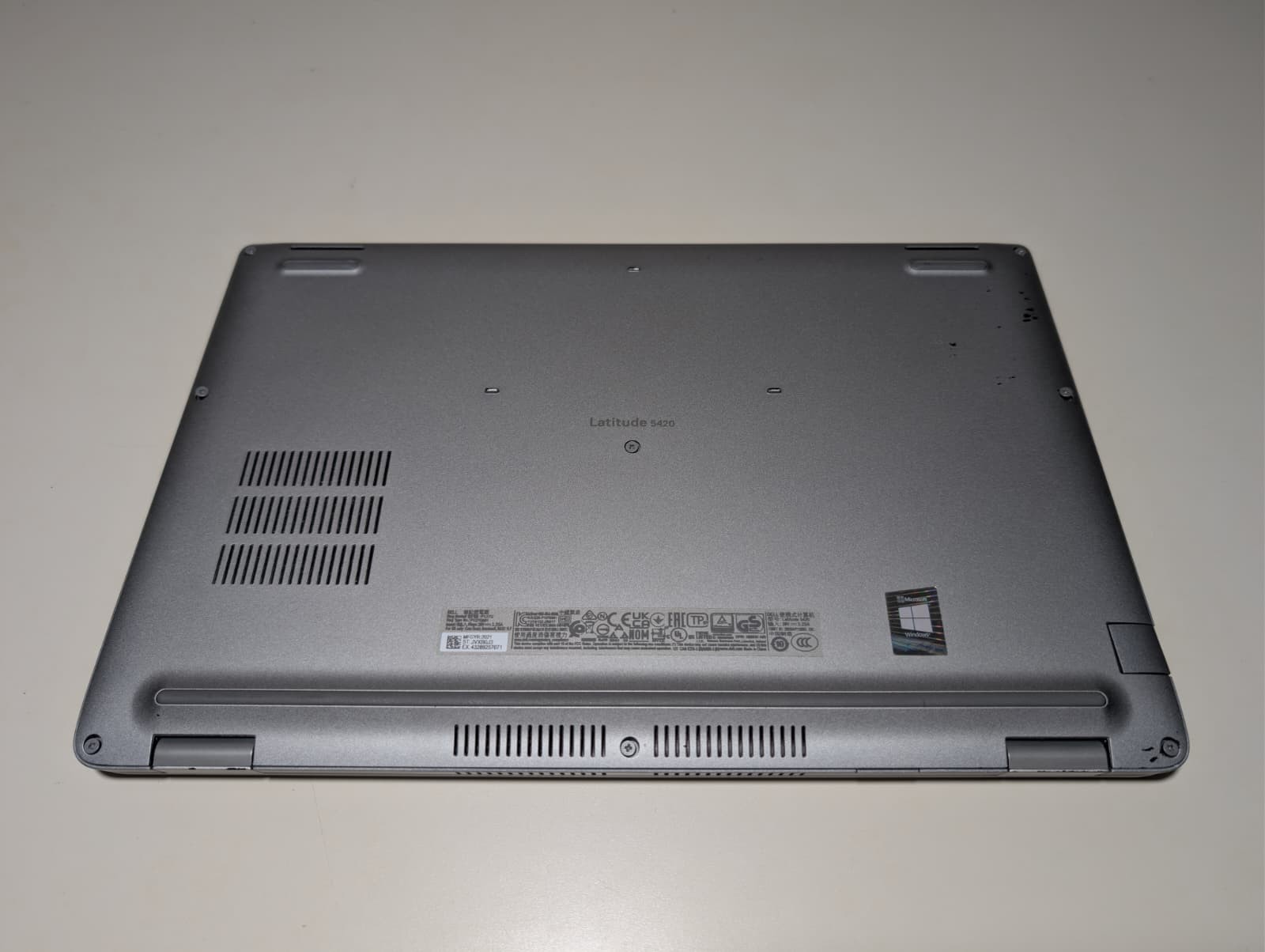 Dell Latitude 5420 | i7-11th Gen NO RAM NO SSD | NO Batt NO Charger | For Parts