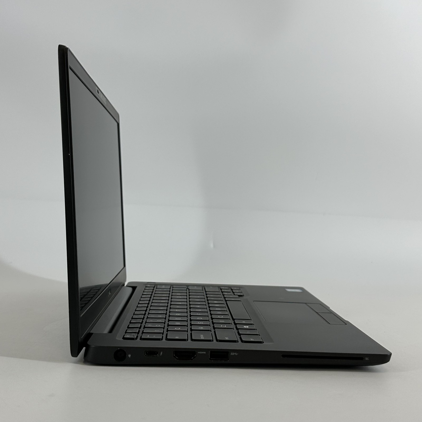 Dell Latitude 7300 13.3 FHD TOUCH i7-8665U 1.90GHz 16GB 512GB SSD Very Good