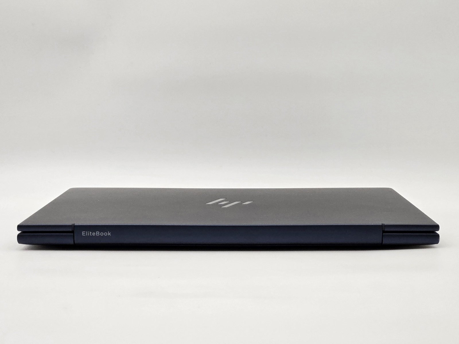 HP EliteBook X G1i Next Gen 14″ FHD+ Touch ULTRA 7 268V 512GB SSD 32GB W11P