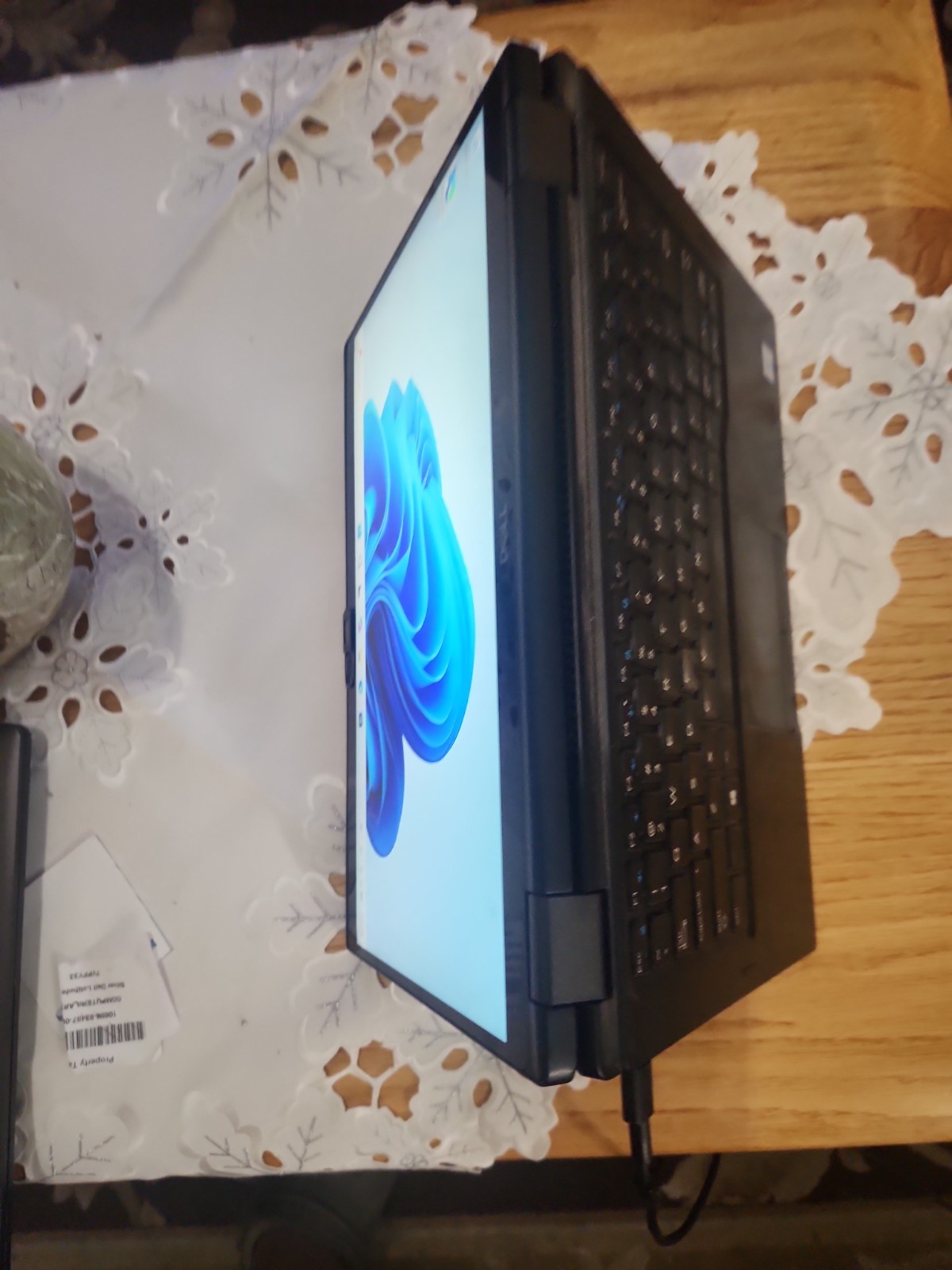 Dell Latitude 7390 2-in-1 (i7-8650U 1.90GHZ 16GB RAM 256GB) WIN11Pro +Charger