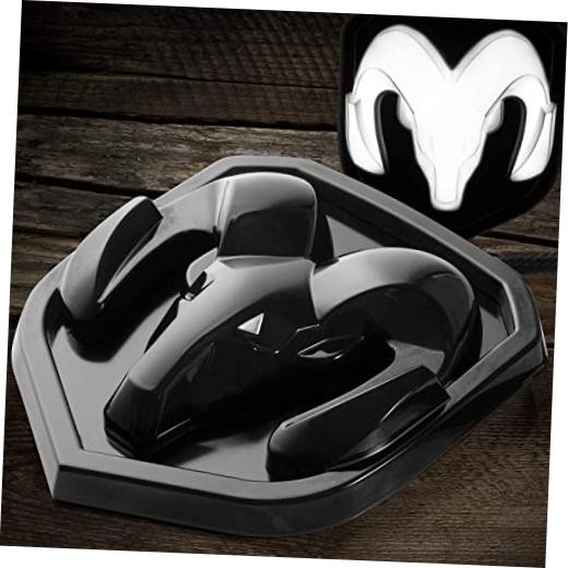 2009-18 RAM Lighted Grille Emblem,Black/Black