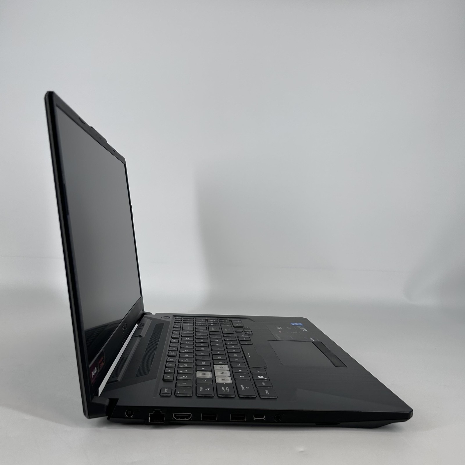 Asus TUF F17 17.3 FHD i5-11400H 2.70GHz 8GB 512GB SSD NVIDIA RTX 2050 Very Good