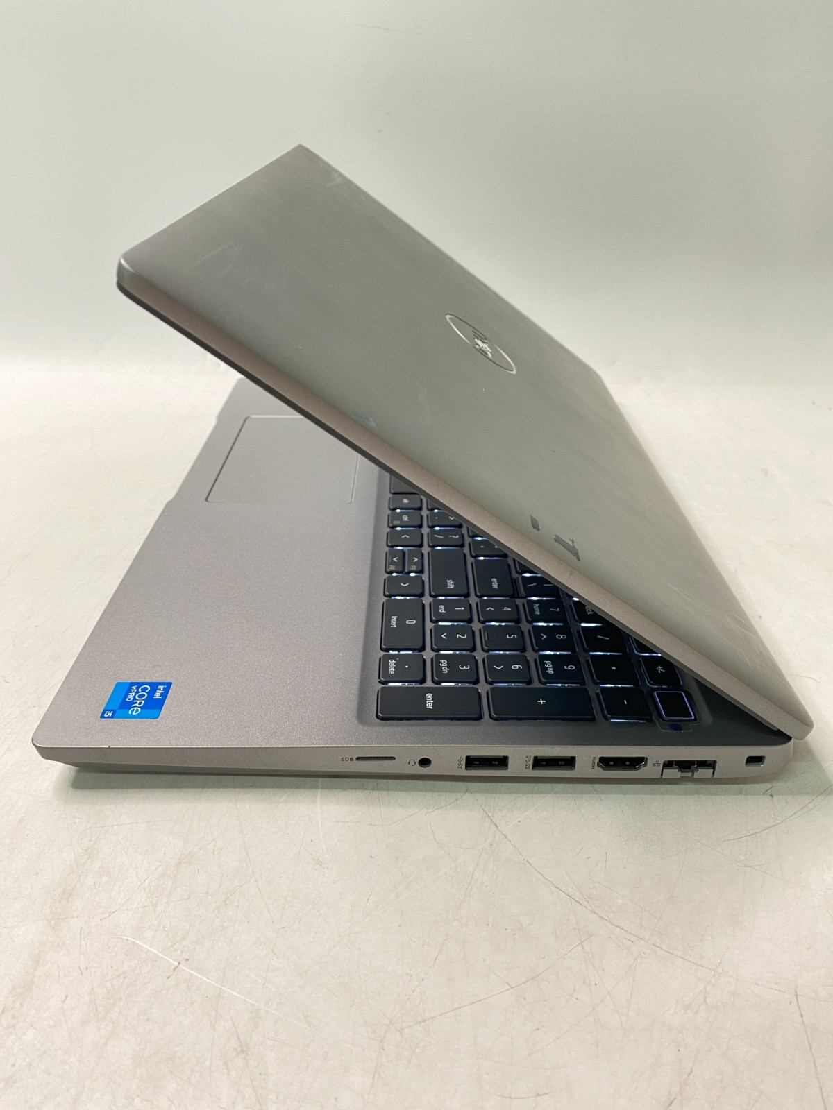 Dell Precision 3561 i5-11500H 16GB DDR4 256GB SSD Win11H 90%+ Battery Chip Paint