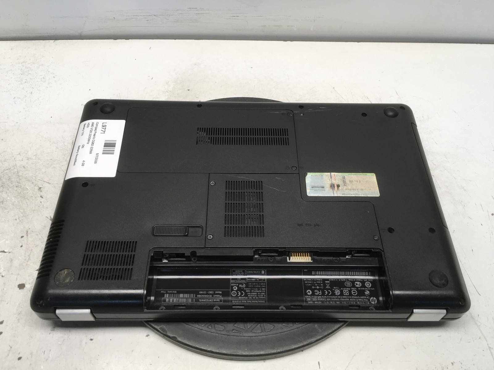Compaq Preario CQ62-231NR AMD V120 2200MHz 4 GB NO HDD No Batt