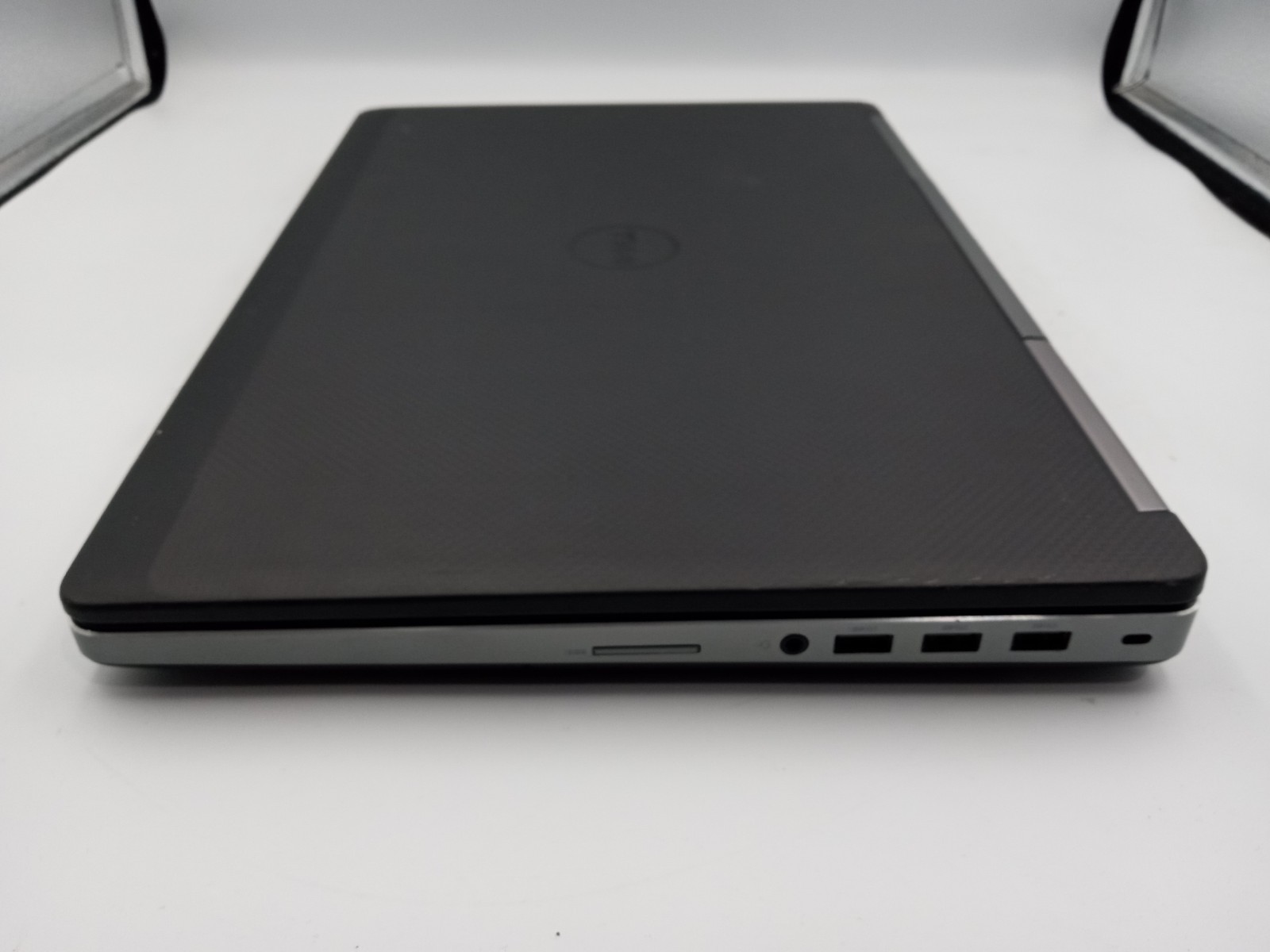 Dell Precision 7510 15.6″ Laptop i7-6820HQ 16GB 128GB Linux M1000M -READ -RR