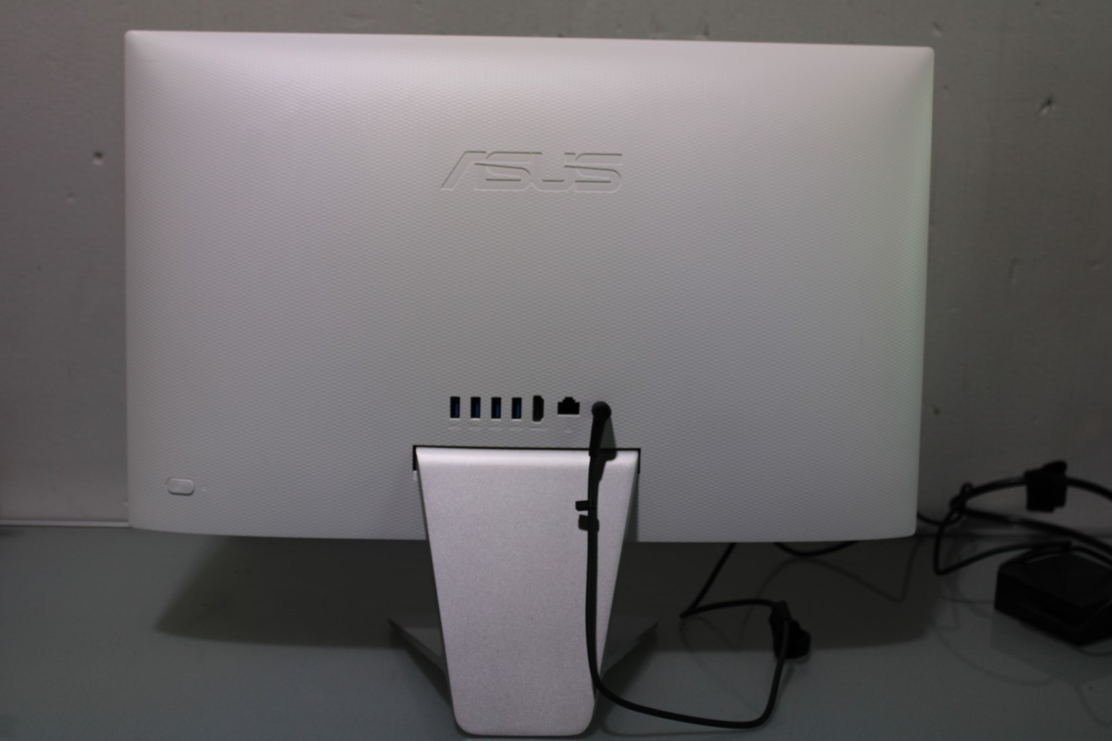 ASUS All in One Computer 8GB RAM 256GB SSD