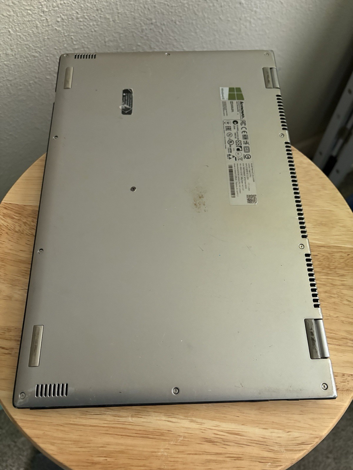 Lenovo Yoga 2 Pro 13.3” Touch Laptop i7-4510U 8GB RAM 196GB SSD Win 8.1