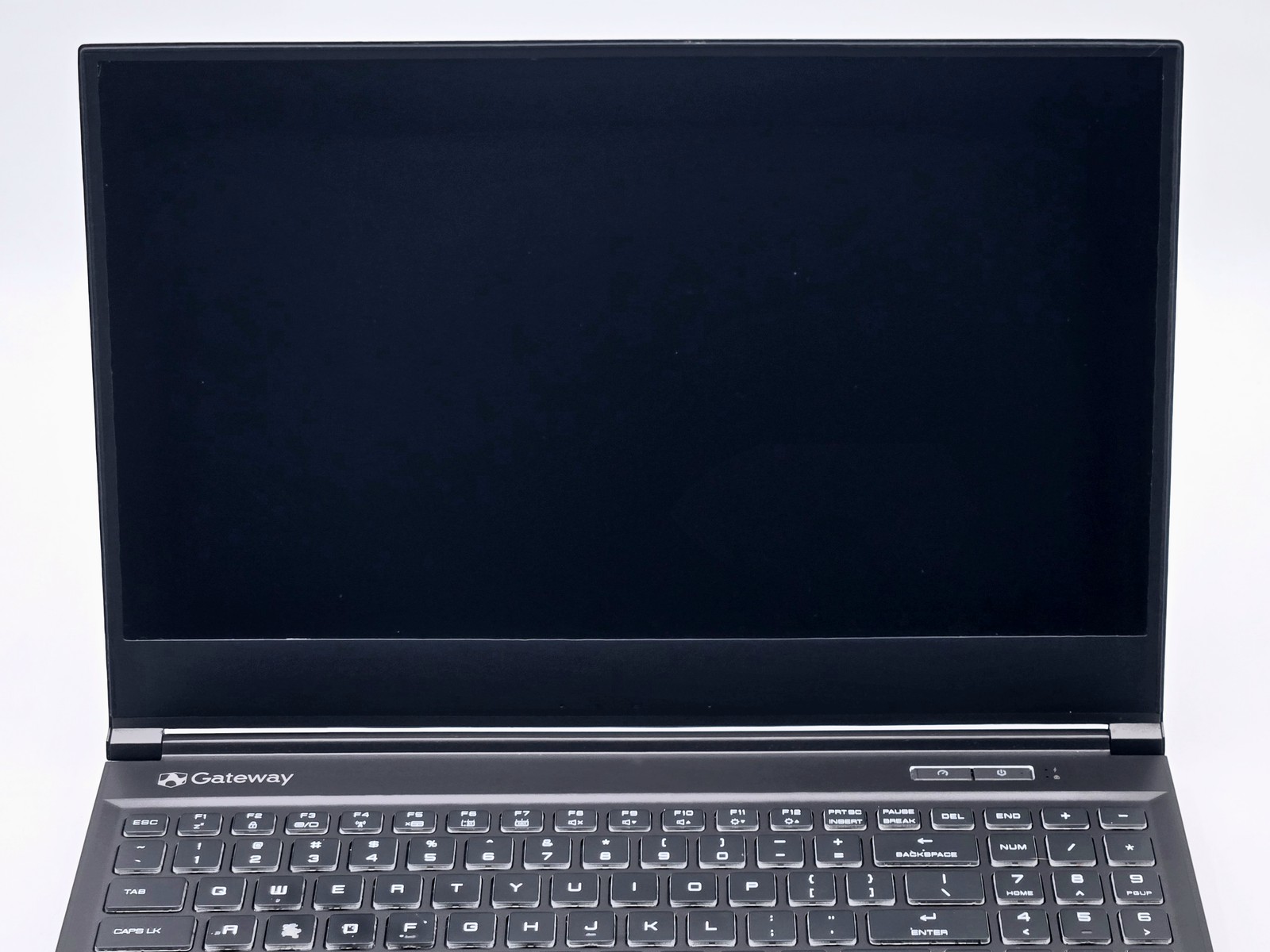 Gateway GWTN156-3BK 15″ FHD I5-10300H 256GB SSD 16GB W11 GeForce RTX 2060