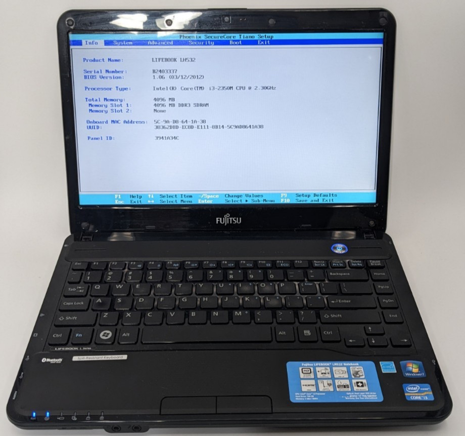 Fujitsu LifeBook LH532 Intel Core i3-2350M 4GB DDR3 NO HDD/OS