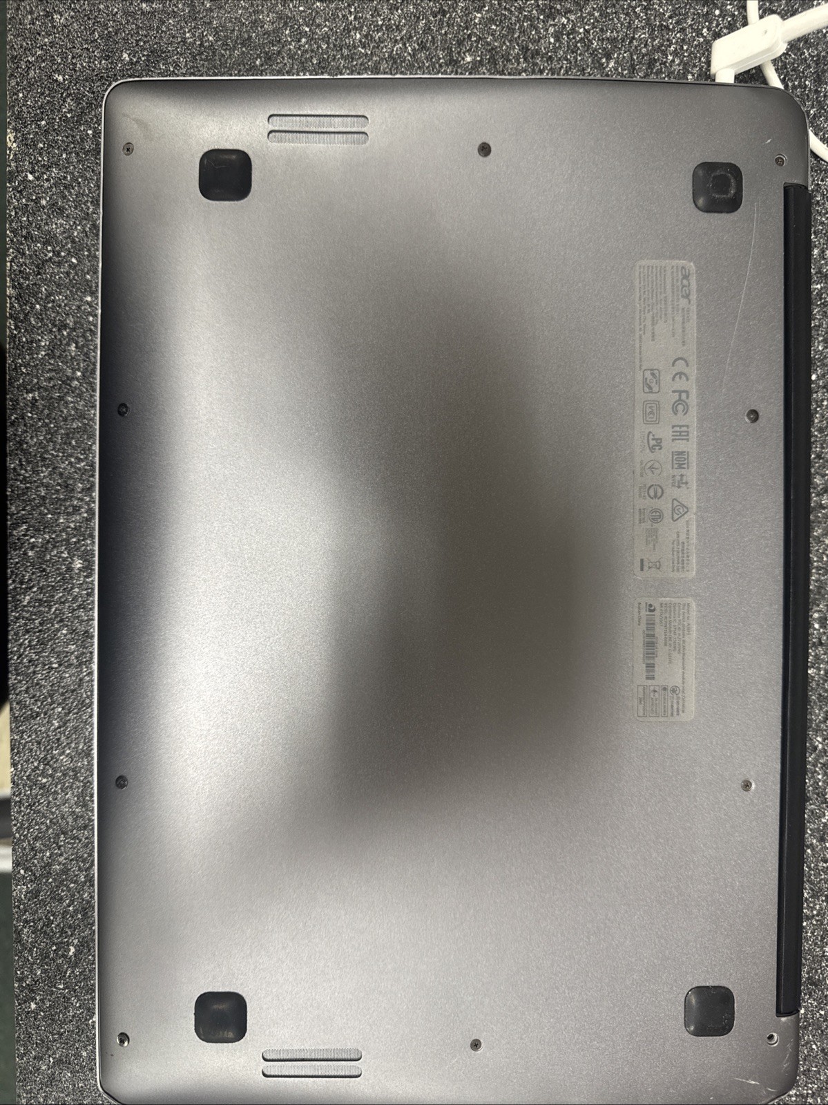 Acer Chromebook N16P1 – 14″ FHD HAS DENTS AND SCRATCHES/ Battery Not Tested!!!!!