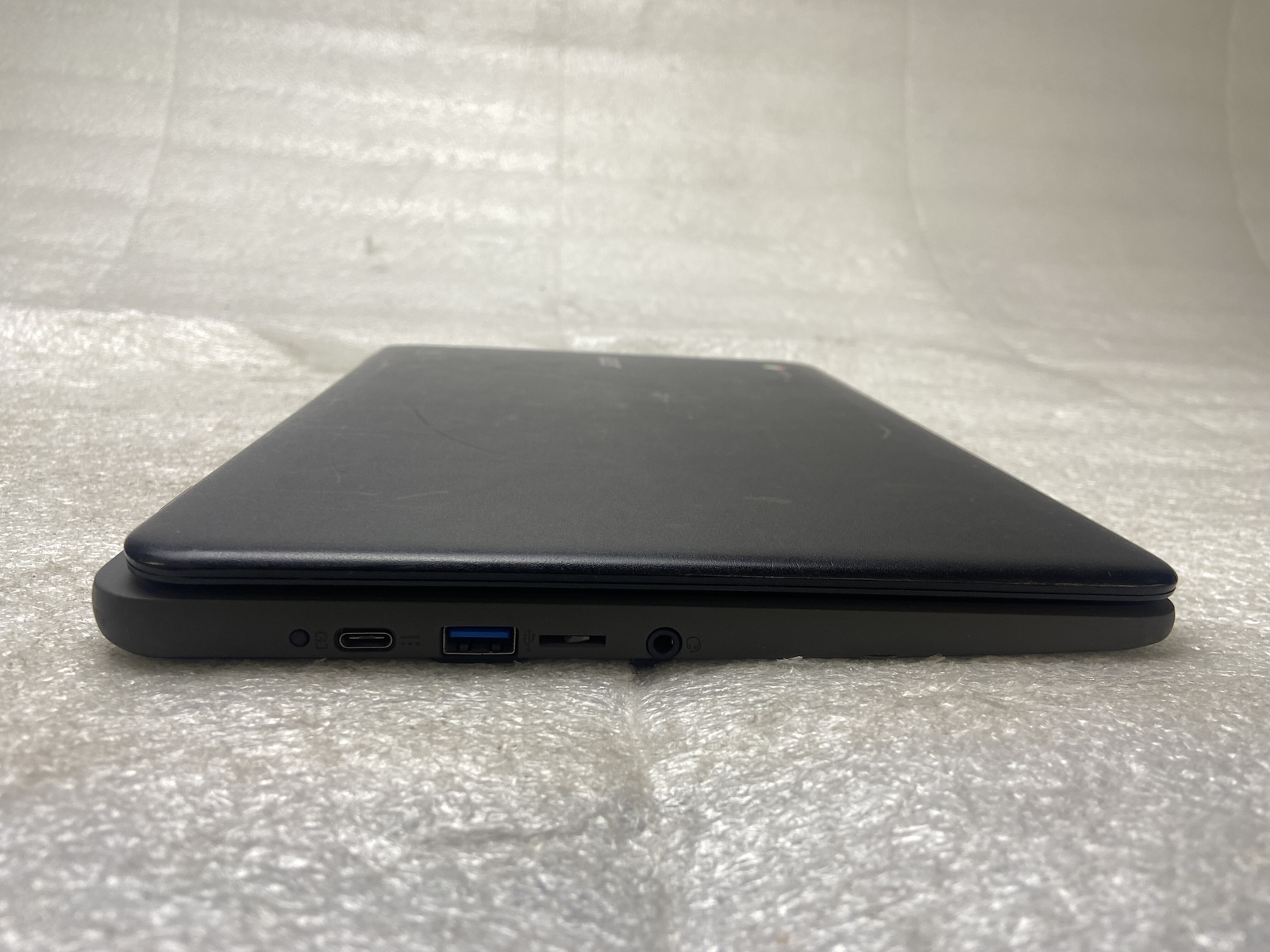 Acer Chromebook N18Q5 11.6″ Celeron N4120 @ 2.6GHz 4GB RAM 32GB eMMC ChromeOS