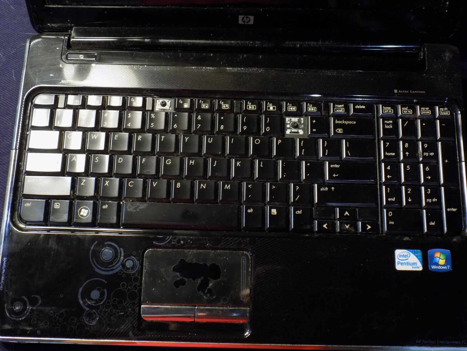 FOR PARTS HP Pavilion dv6-1334us Pentium T4300 4 GB RAM 15.6″ Screen NO HDD