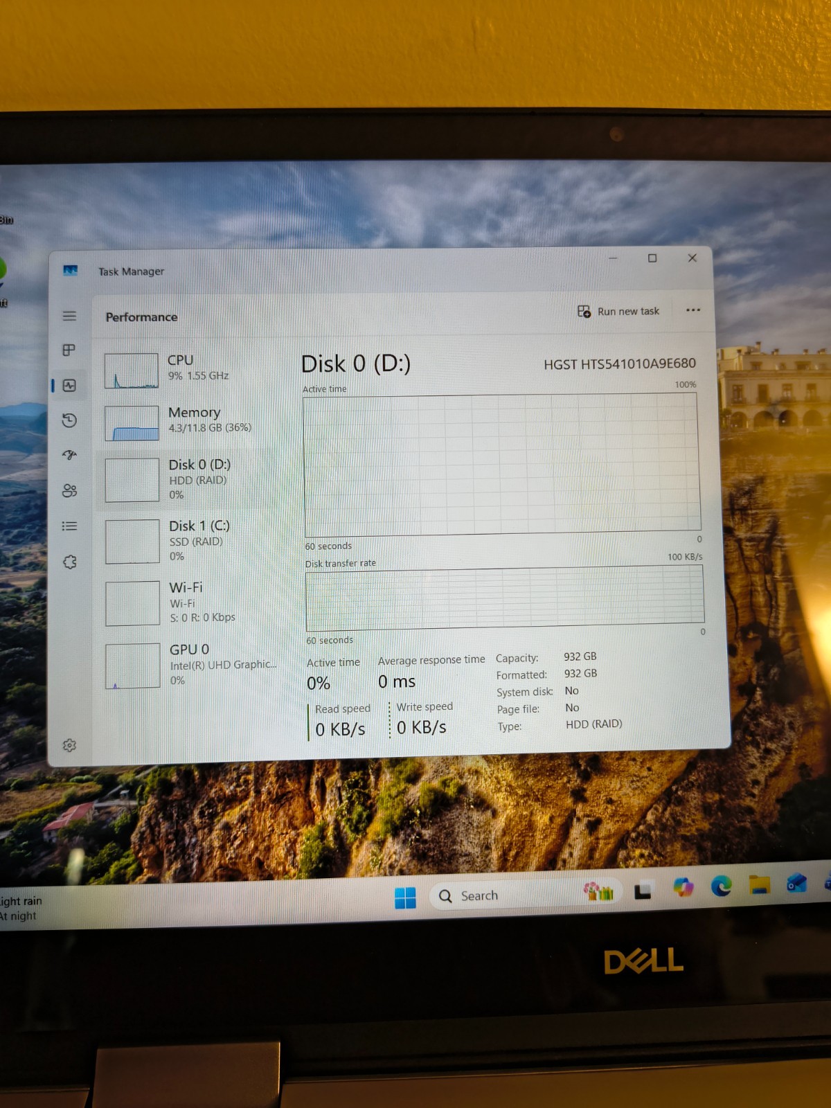 Dell Inspiron 15-5582 2in1 Core i3-8145u@2.1Ghz 12gb 256GB NVMe+1TB HDD Win11Hm
