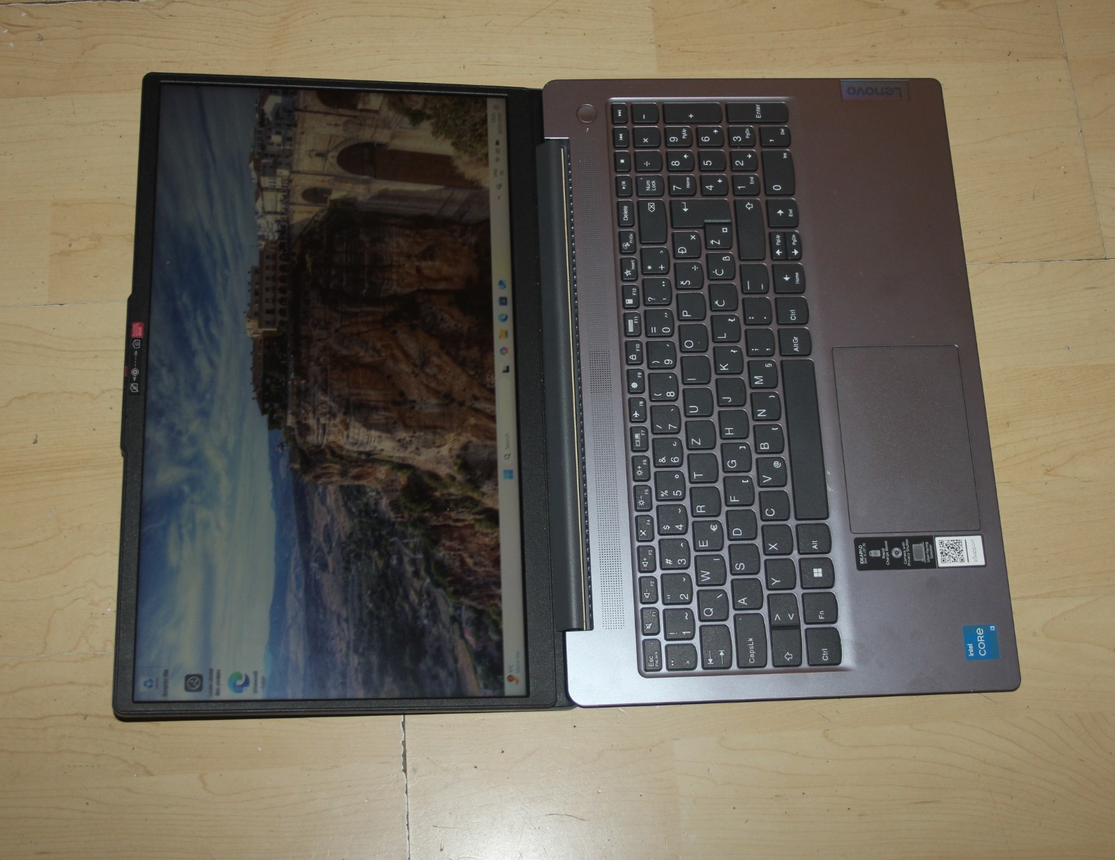 BJ 2025 Lenovo Notebook IdeaPad Slim 3 15IAN8, 15.6 inch, Full HD, win11 pro