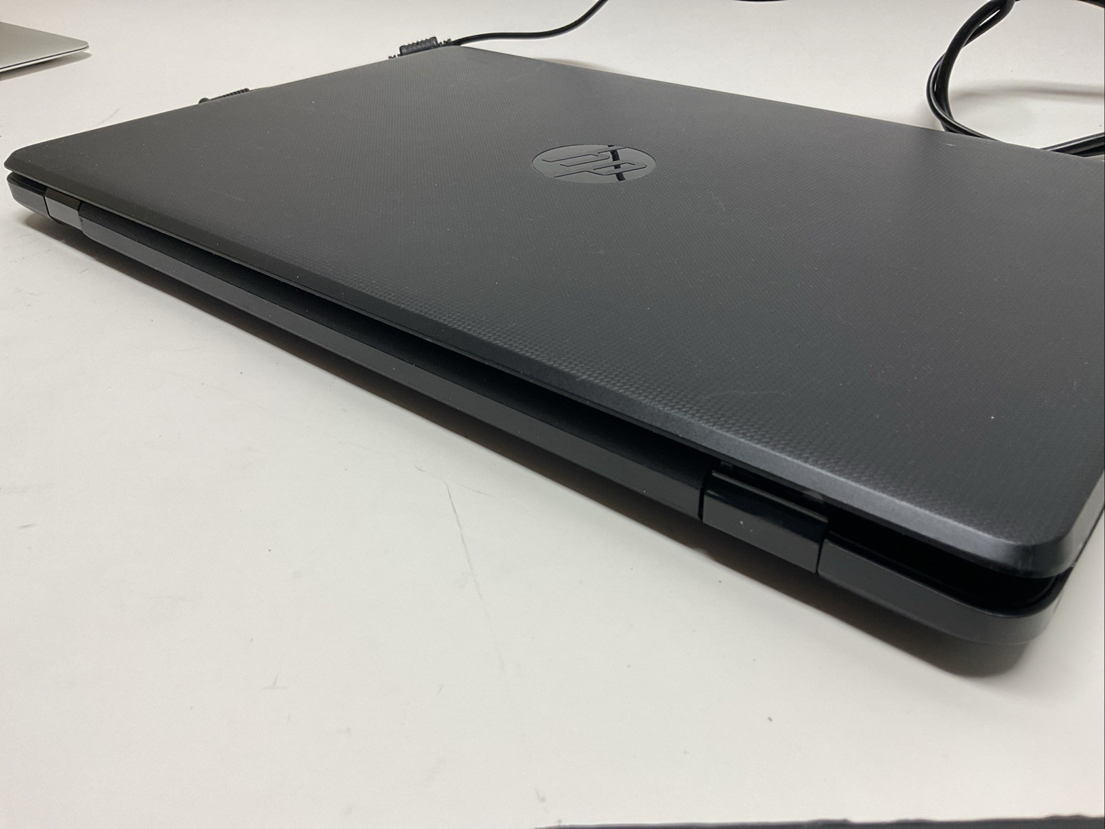 Laptop HP 17-Bs011dx CPU CORE I5-7200U 2.50GHZ HDD 500GB RAM 8GB Windows 11