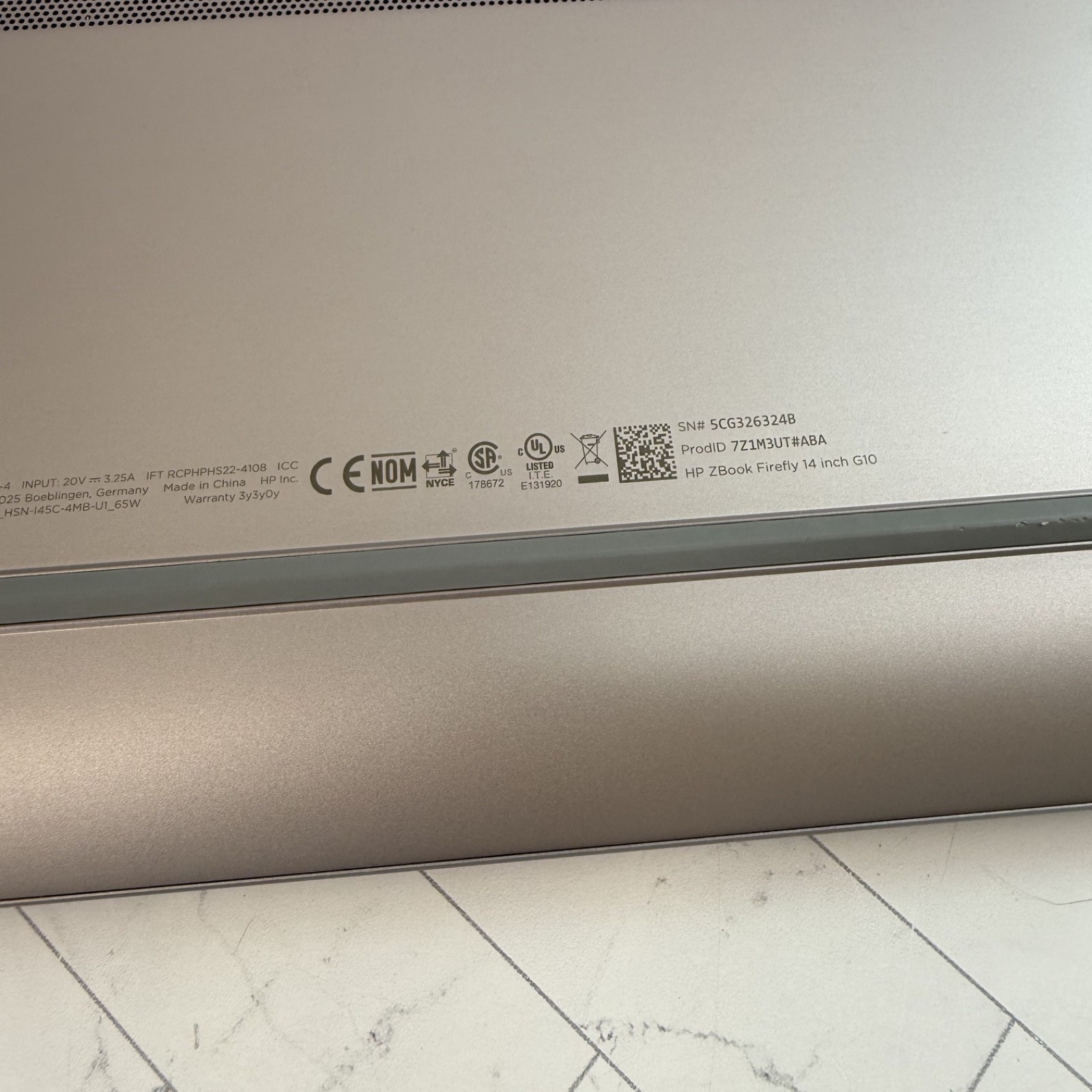 HP ZBook Firefly G10 14″ FHD+ Touch i5 1.9 GHz 16GB RAM 512GB Win 11 Pro #H981