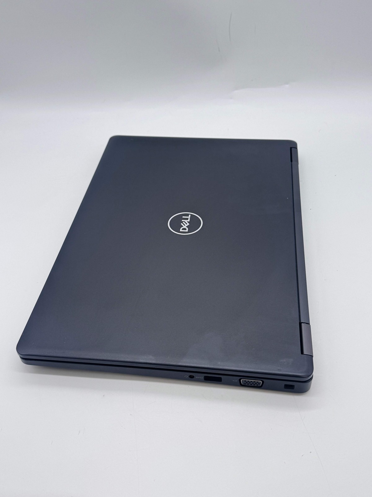 Dell Latitude 5490 Intel Core i5-7300U 8GB RAM 256GB SSD *Read*